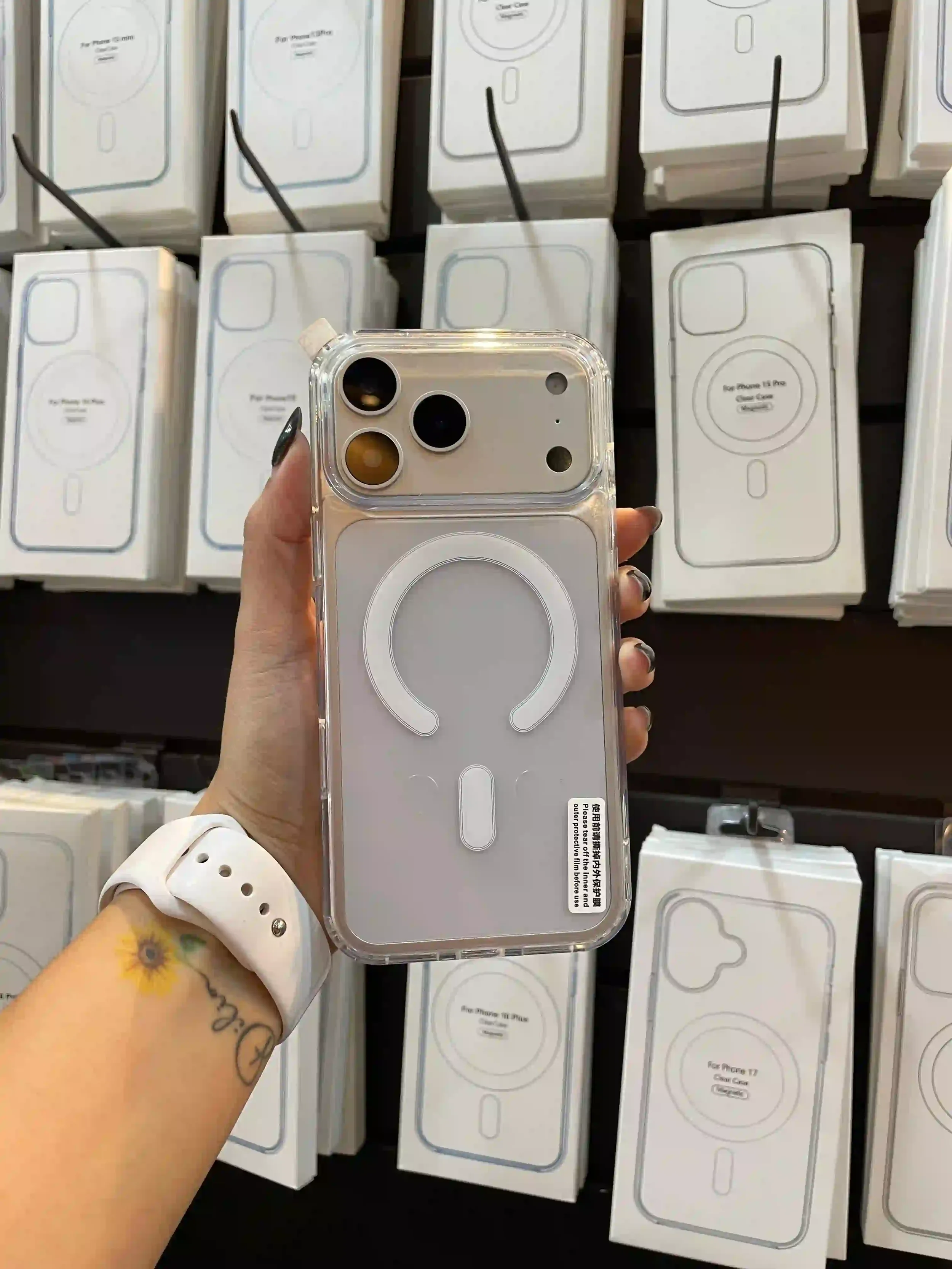 Funda Crystal Clear Samsung Z Fold 5 con MagSafe 01.webp