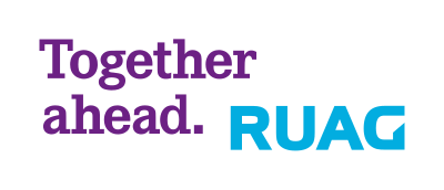 Grafik mit dem Text 'Together ahead. RUAG' in lila, dunkelviolett und hellblau.