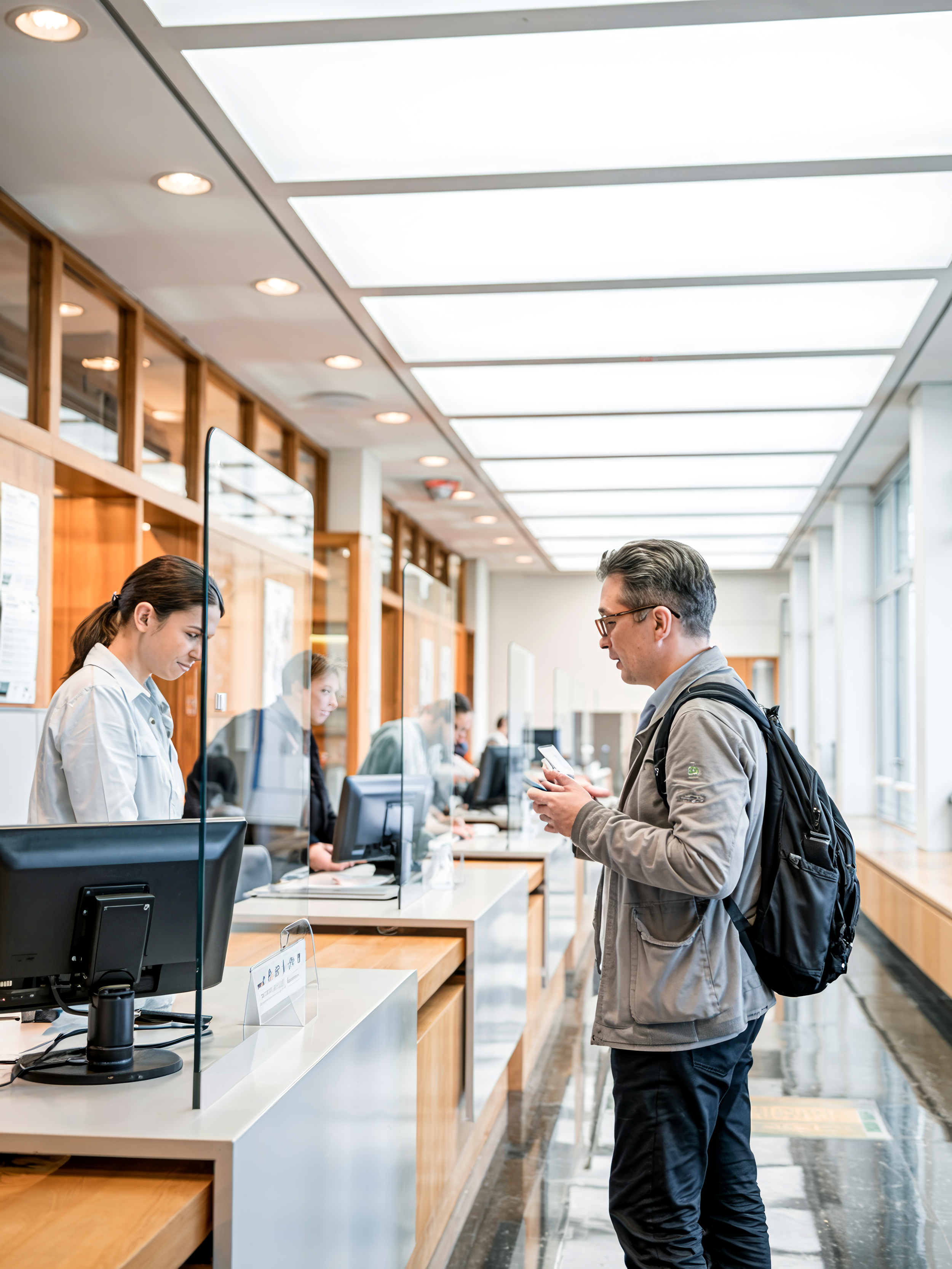 LED-Beleuchtung Flughafen & öffentliche Infrastruktur Schweiz – energieeffiziente LED-Lösungen von LED Lichtkompetenz AG