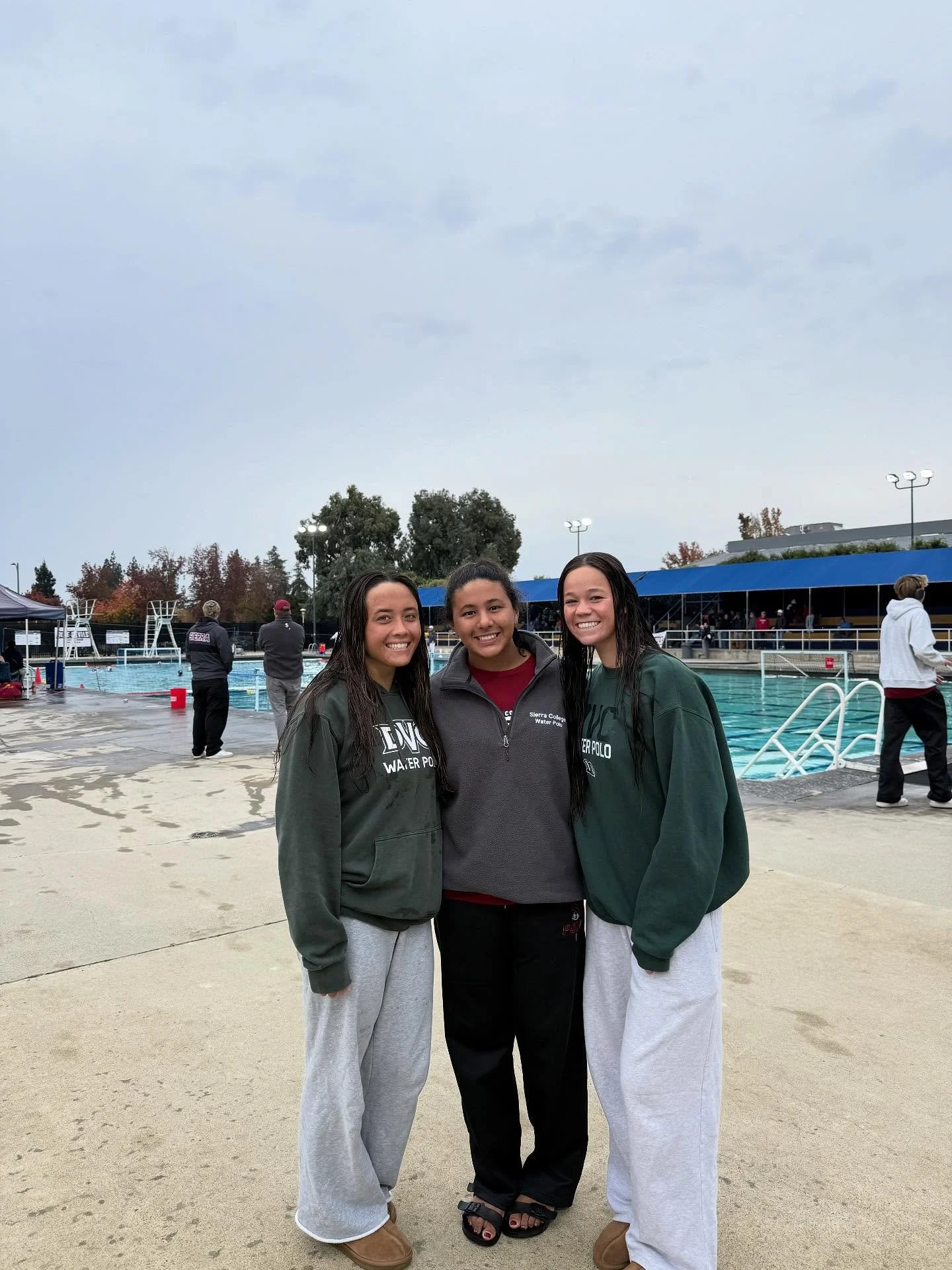 Alumni at the NorCal Championships! @lauryncaguyong @morgan.sanchez_ @sa.v.annahcampos