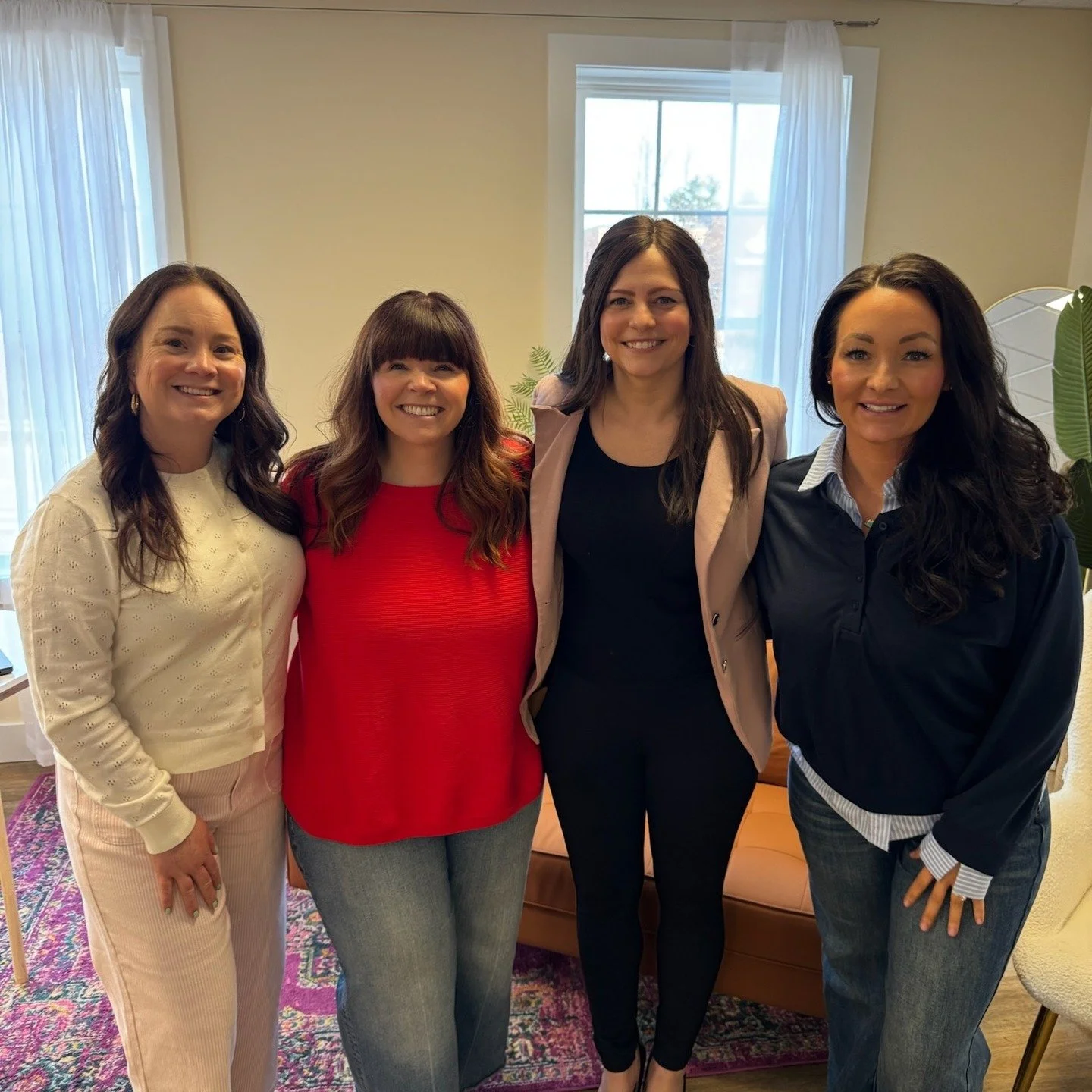 Last week I attended this marketing panel @pinkcloverstudio because I can never get enough of @abbymacmillan's social strategies and got tons of insights from all three of these brilliant women. I took no less than 7 pages of notes (yes, small notebo