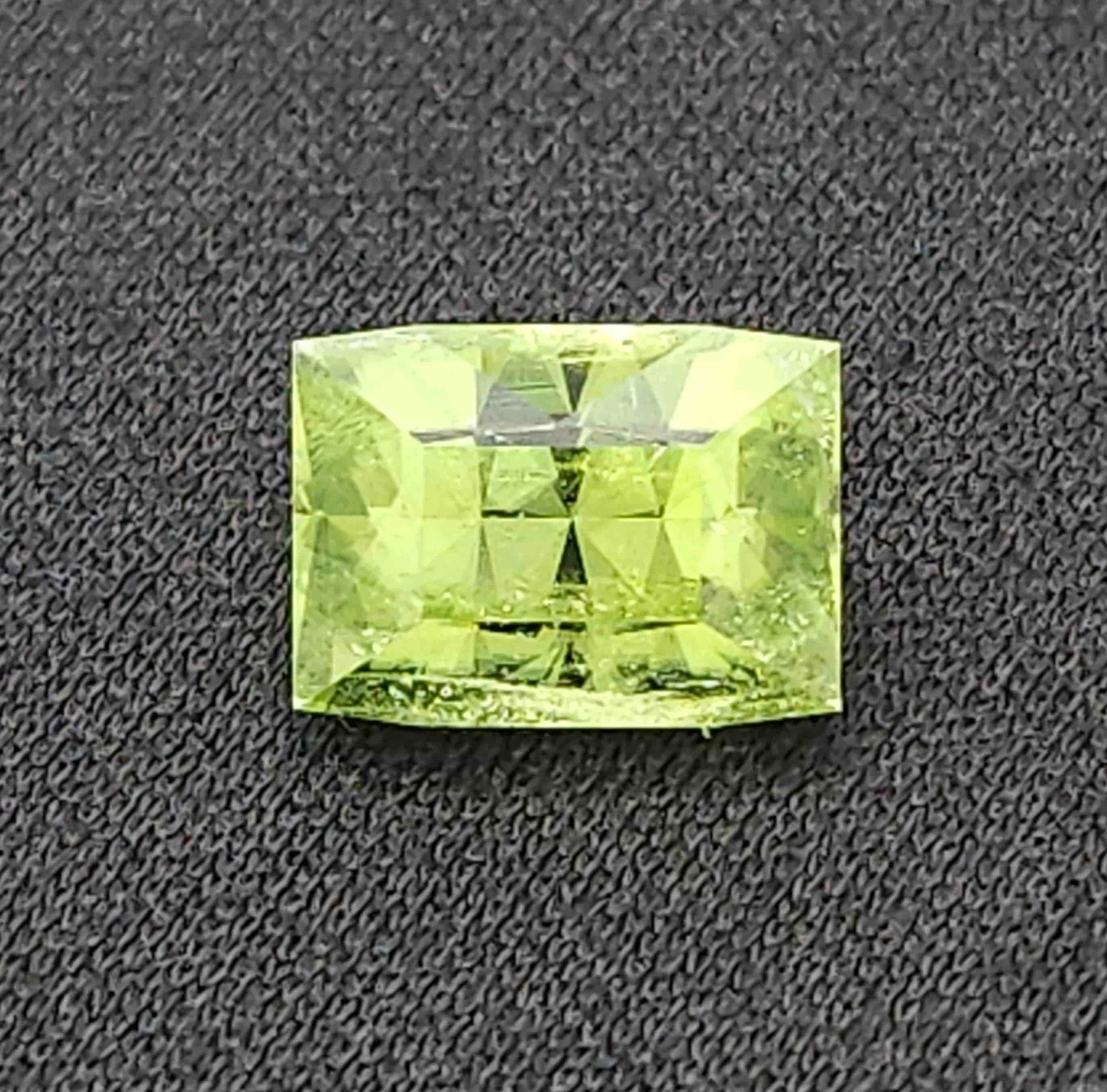 Custom Precision Faceted Peridot Cushion - 3ct #259