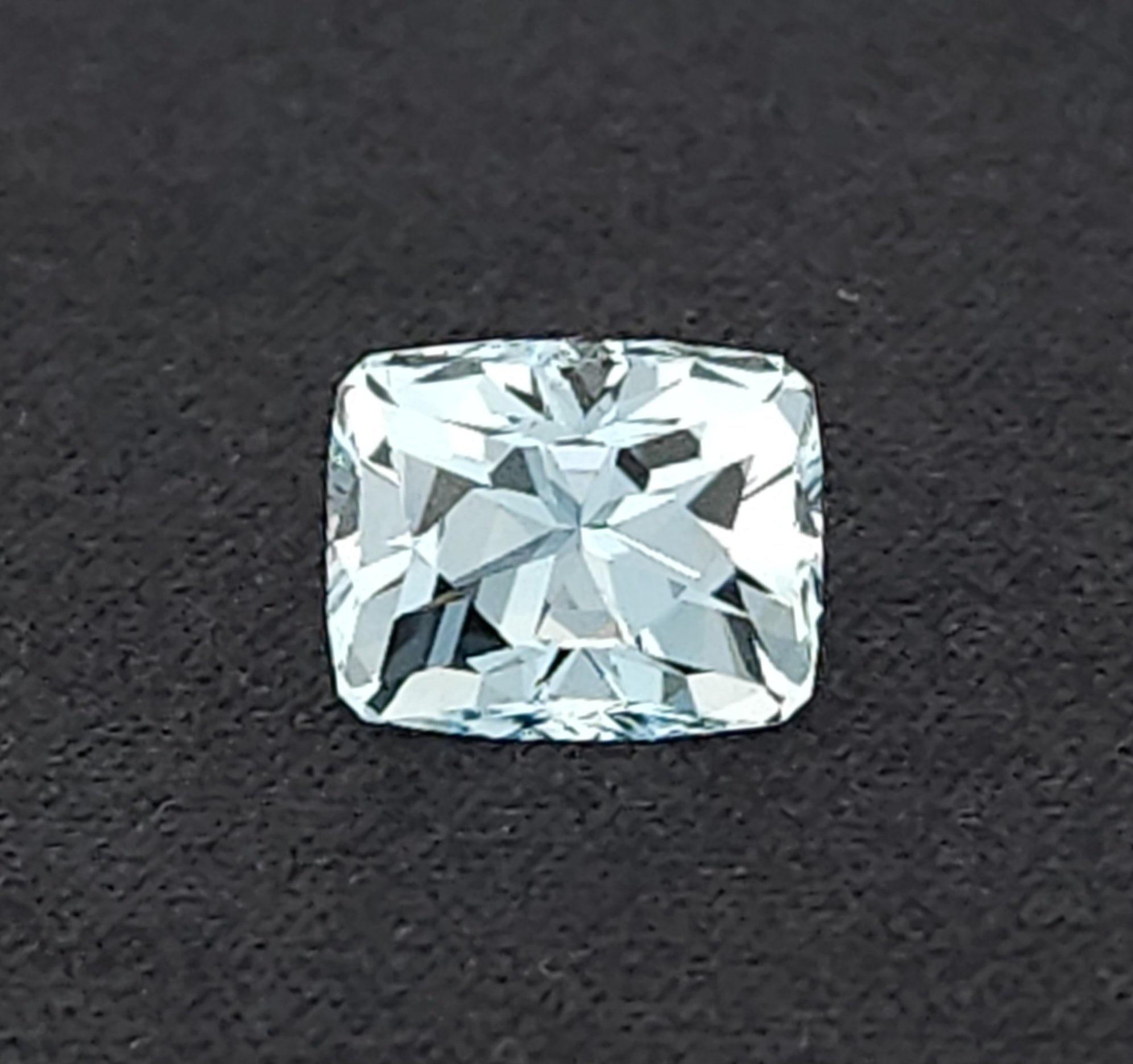 Custom Precision Faceted Natural Blue Topaz Cushion 4.0ct #249