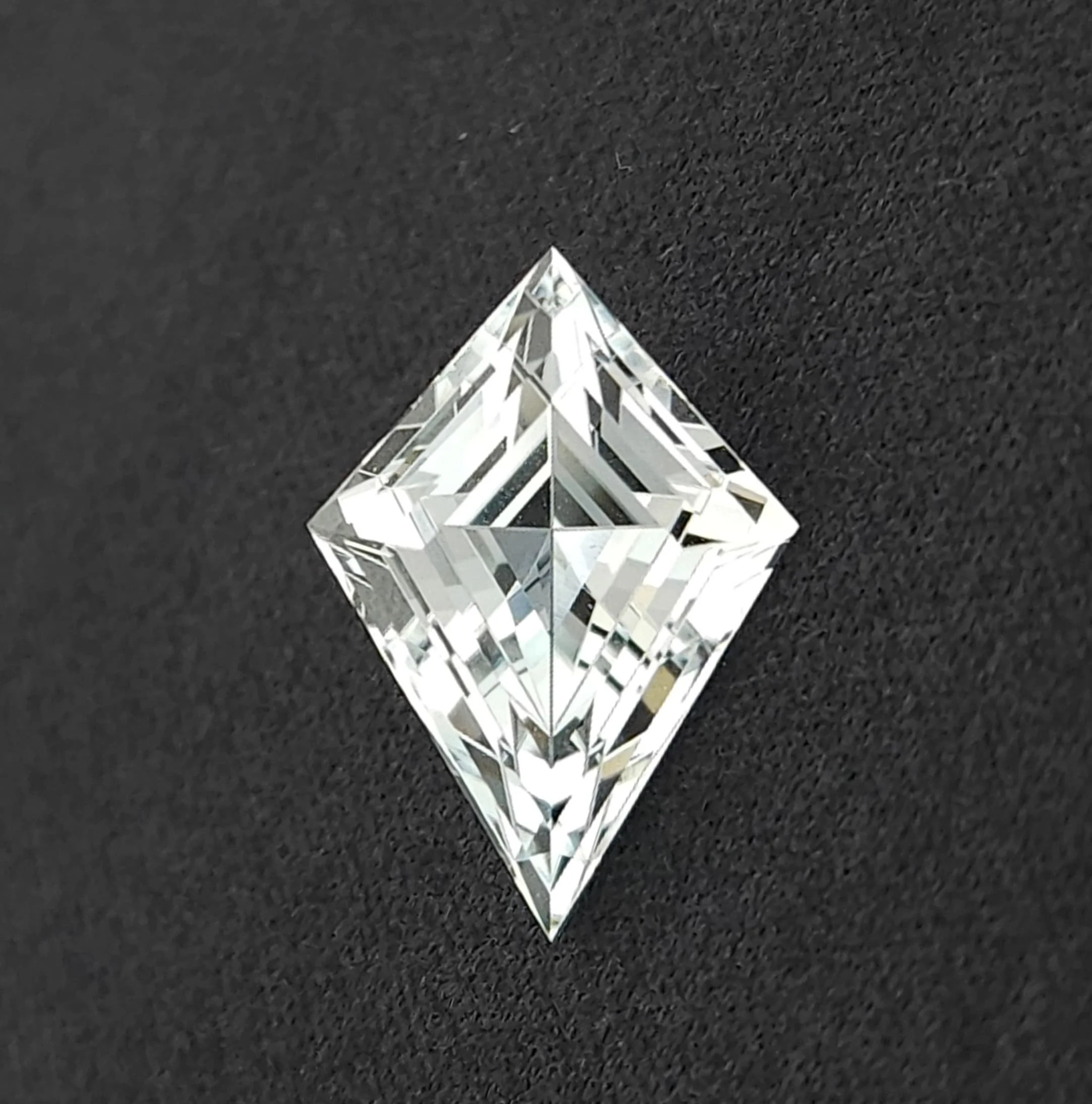 natural-blue-topaz-6ct-front-notf.jpg