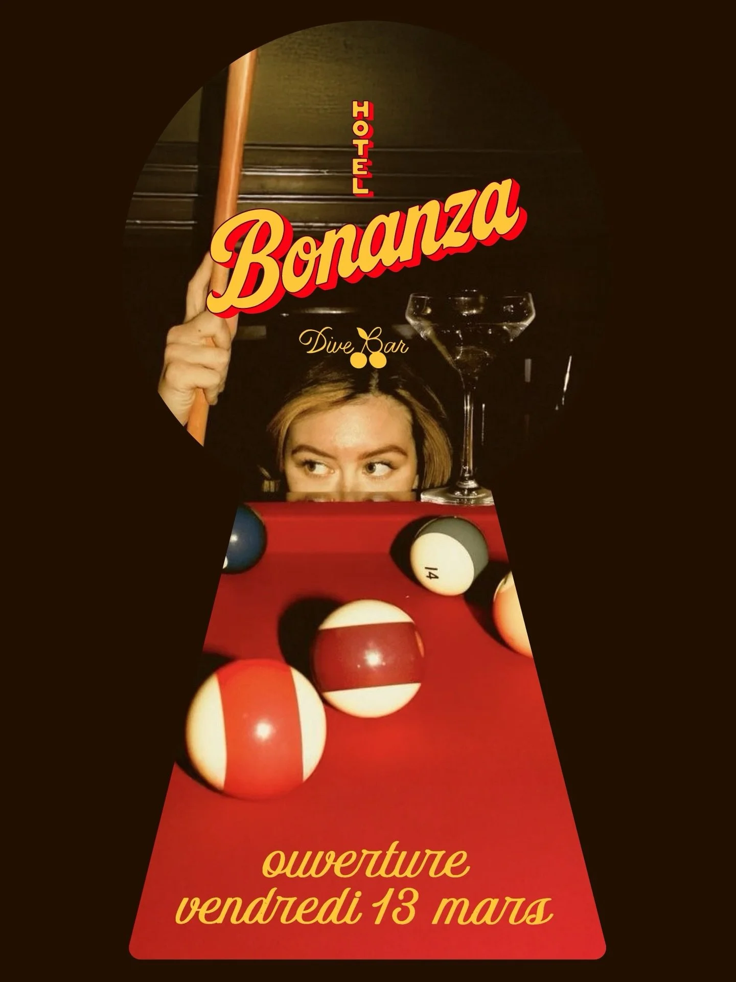 Dive bar🍻. Vibe vieux Vegas🍒.
N&eacute;ons, karaok&eacute; 🎤, billard 🎱.
Un peu r&eacute;tro-trash. Ben charmant.
&Ccedil;a reste entre nous. 💋

Ouverture demain le 13 mars &agrave; partir de 22h.

Pour faire une r&eacute;servation/guest list dm