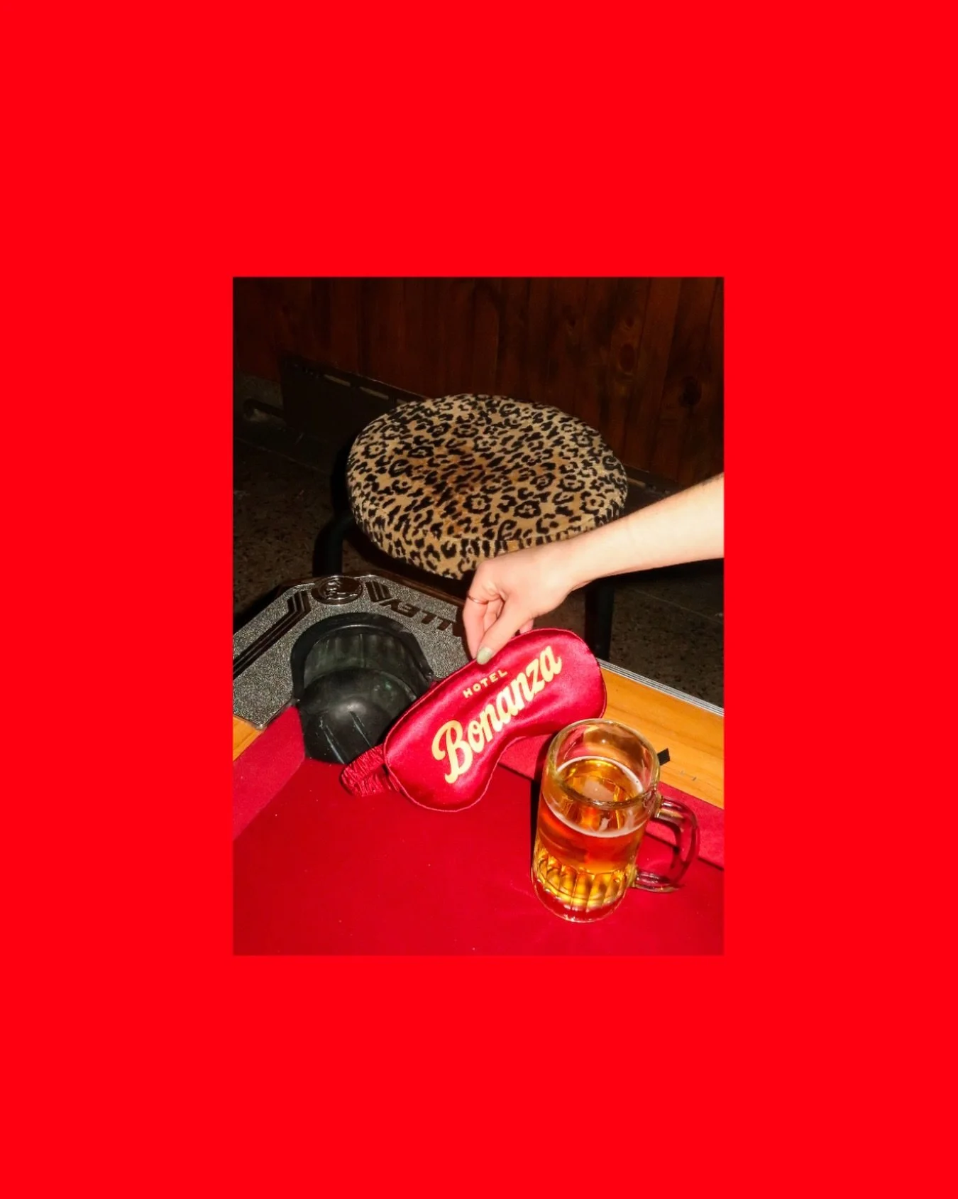 Le bandeau Bonanza / dispo sur place 

Passe le prendre au bar. 🍺
Questions? DM.