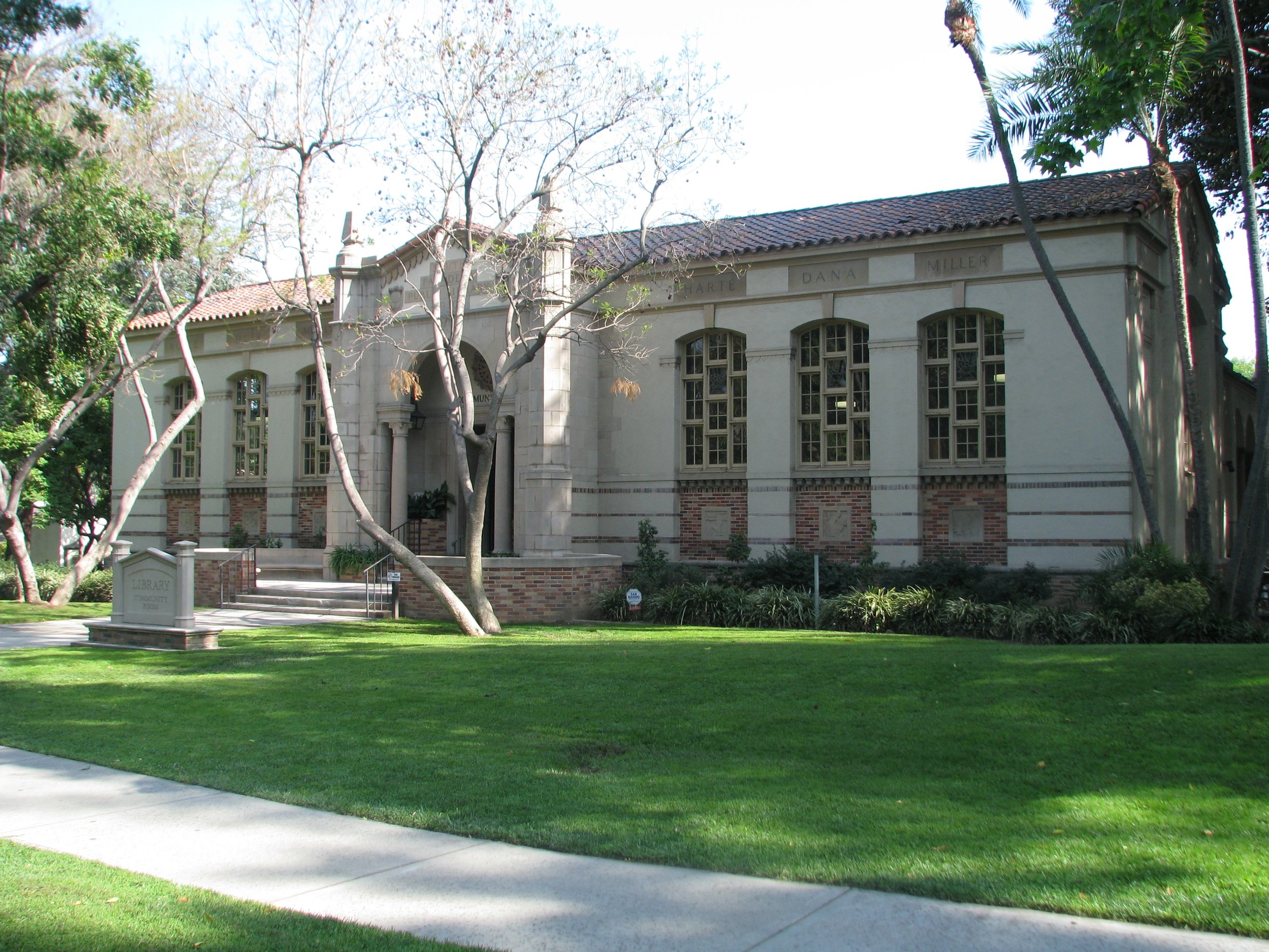 South Pasadena Neighborhoods &amp; Micro-Areas: A Buyer’s Field Guide (Borders, Streets, Walk Scores)