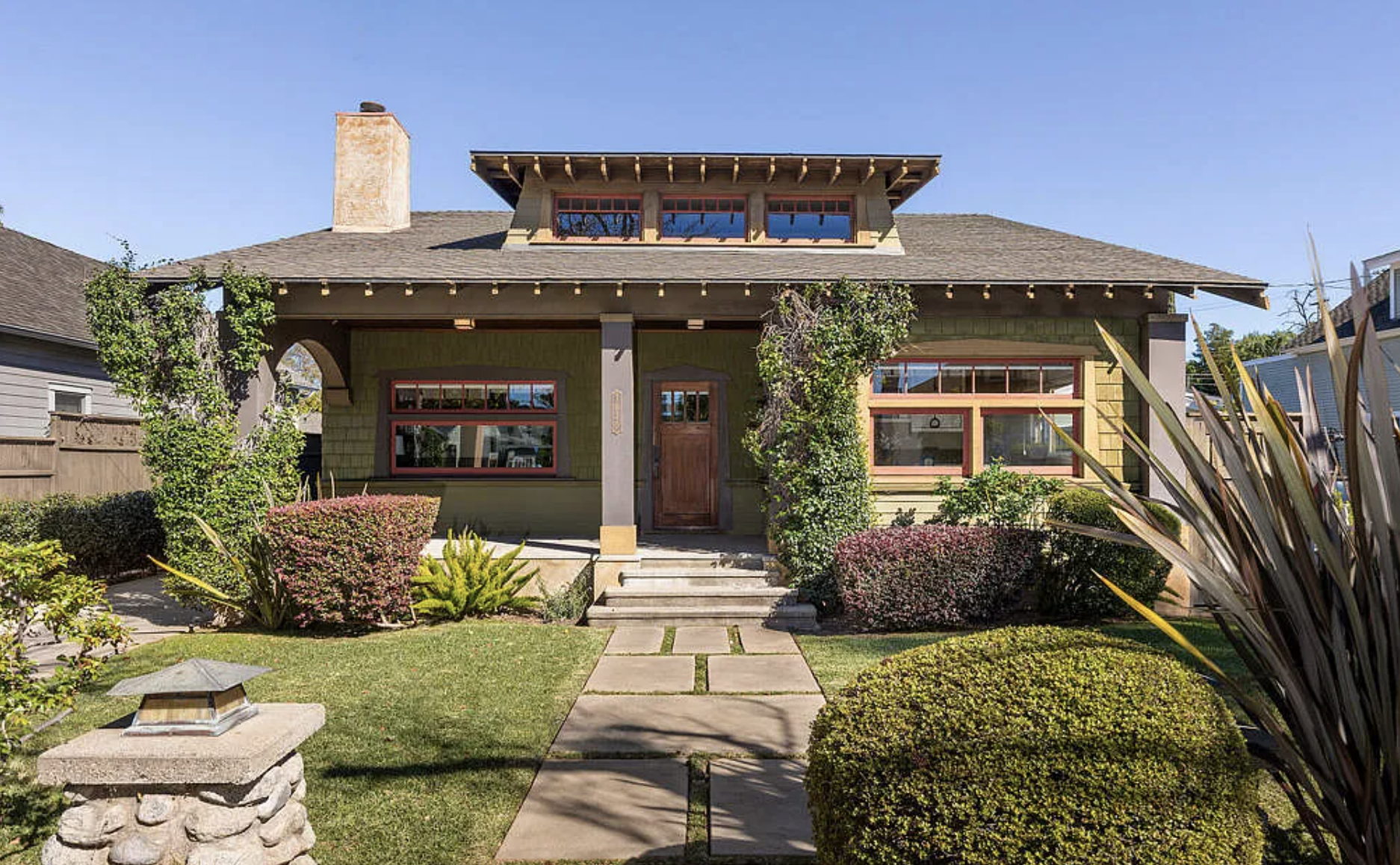 1030 Adelaine Ave,&nbsp;South Pasadena, CA 91030