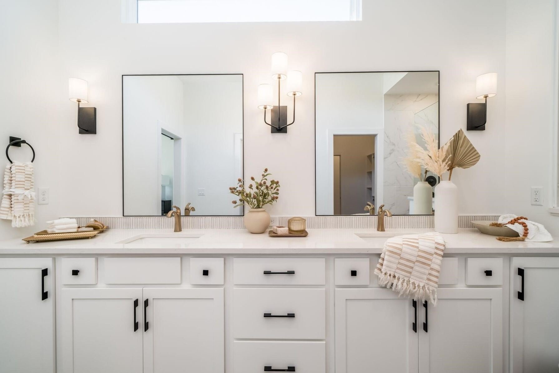 BUCKERT  4901 EMERALD 2.JPEG