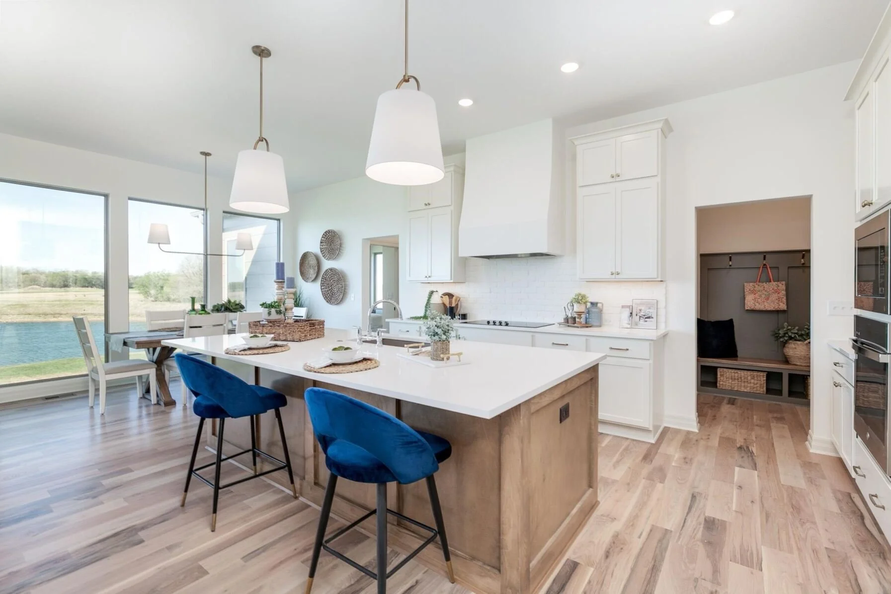 ROBL  4509 BLUESTEM 2.JPEG