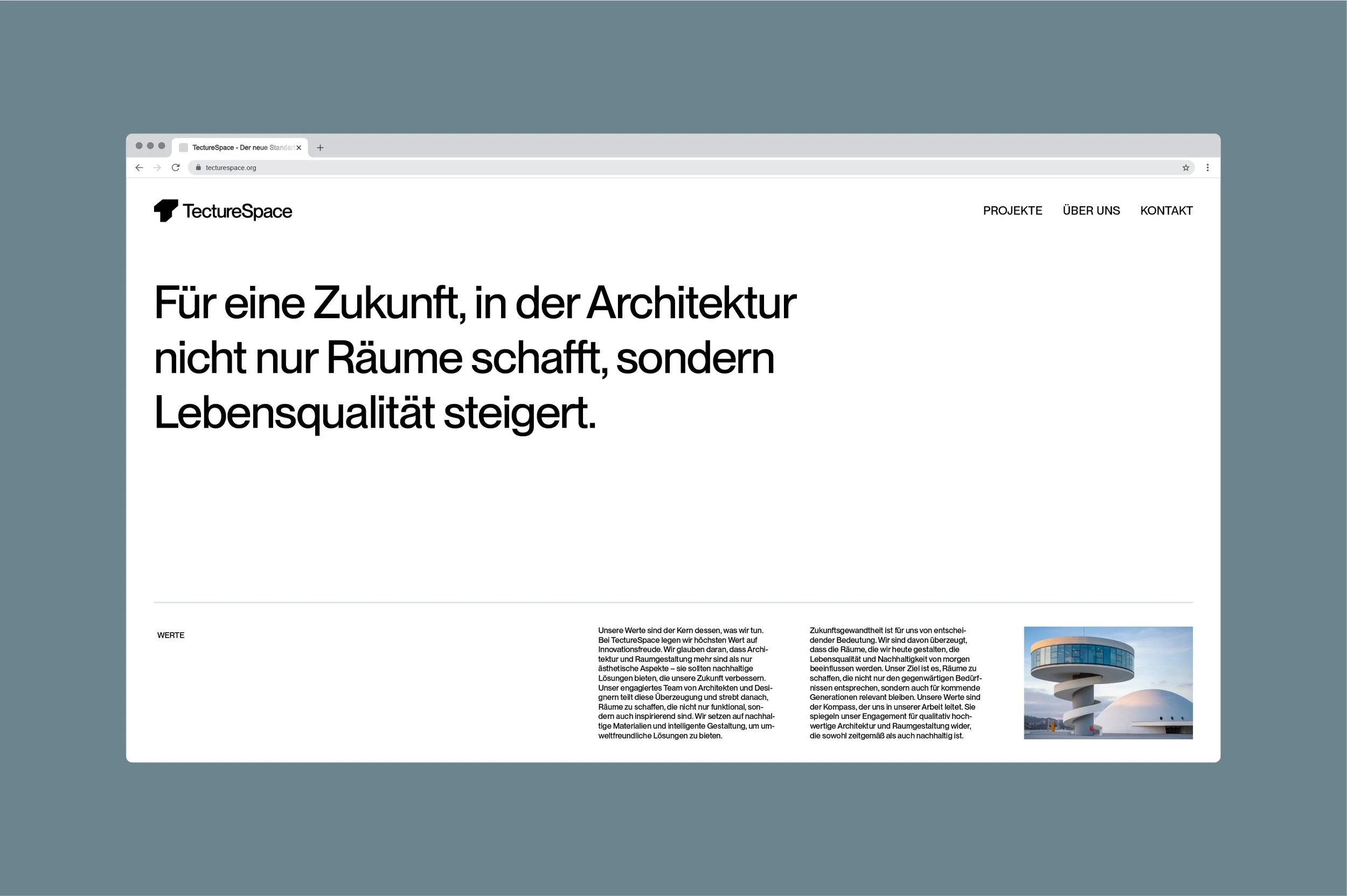 Screenshot einer Webseite von TectureSpace mit deutschem Text über Architektur und Raumgestaltung, inklusive einem Bild eines modernen, spiralförmigen Gebäudes.