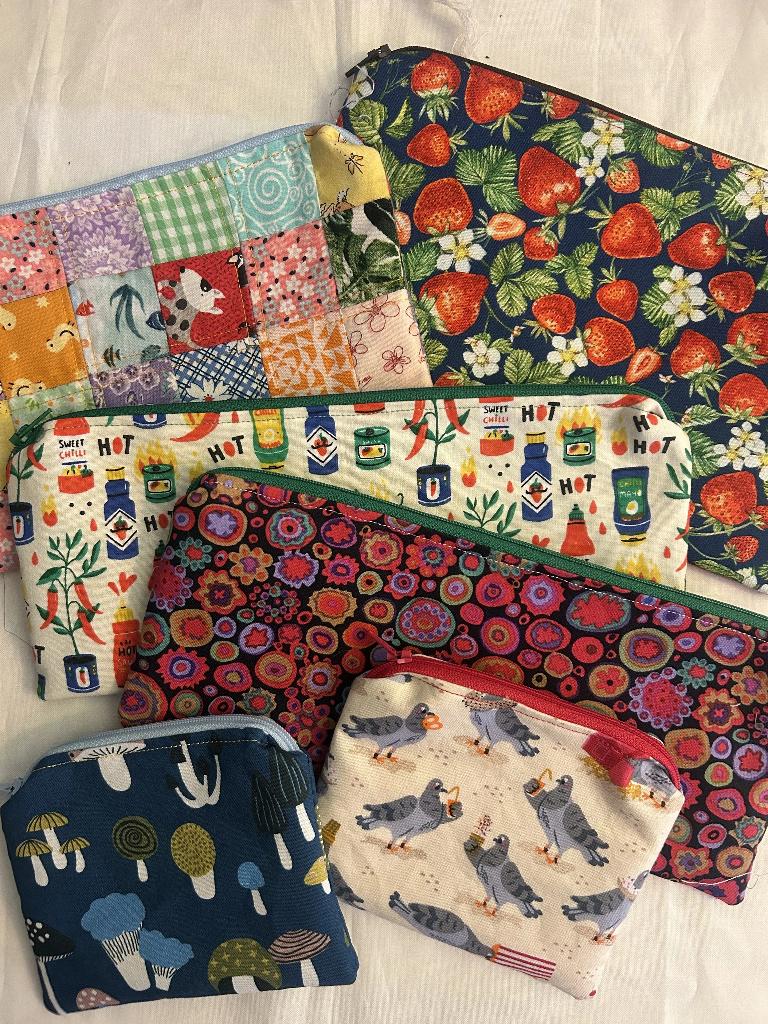 Zippered Pouch (Market Only)