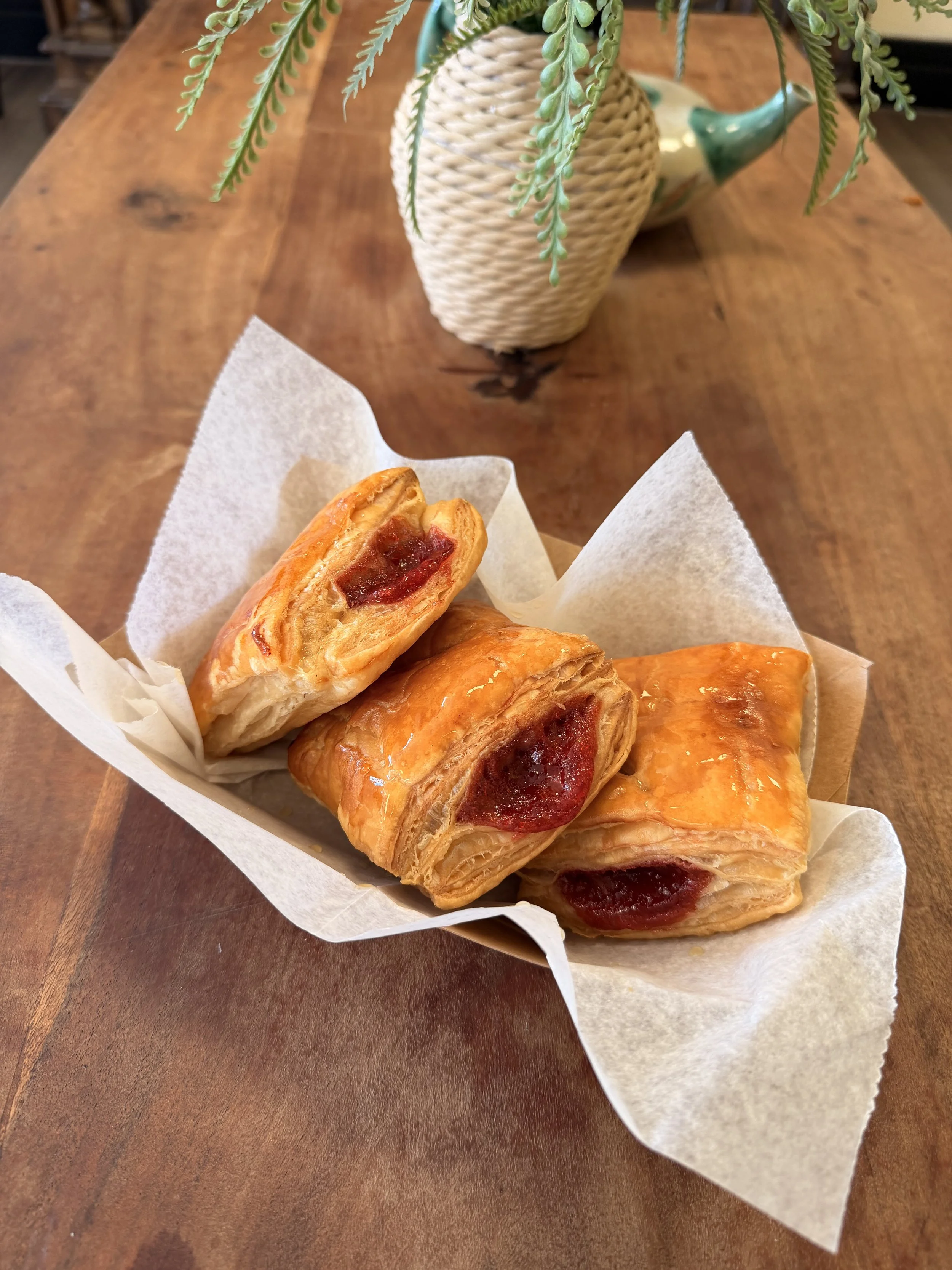 Image of Guava Pastelitos