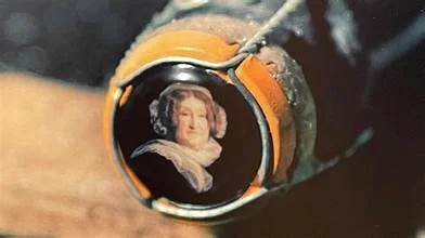 Episode 14: Bubbles and Business - Madame Clicquot, The Original Wine Disruptor episode artwork