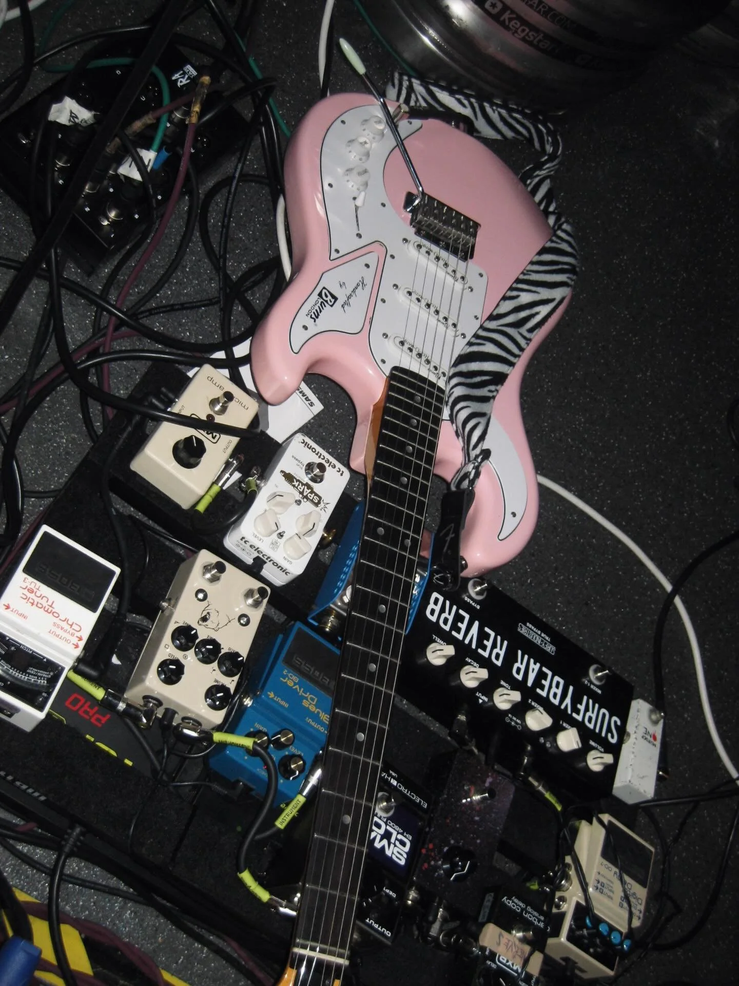 thnx for having us yday @dashthehengestore 🖤🏹