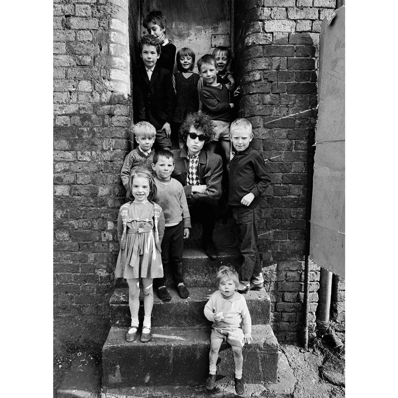 Bob Dylan, "Kids On Steps" Liverpool, England 1966 by Barry Feinstein.