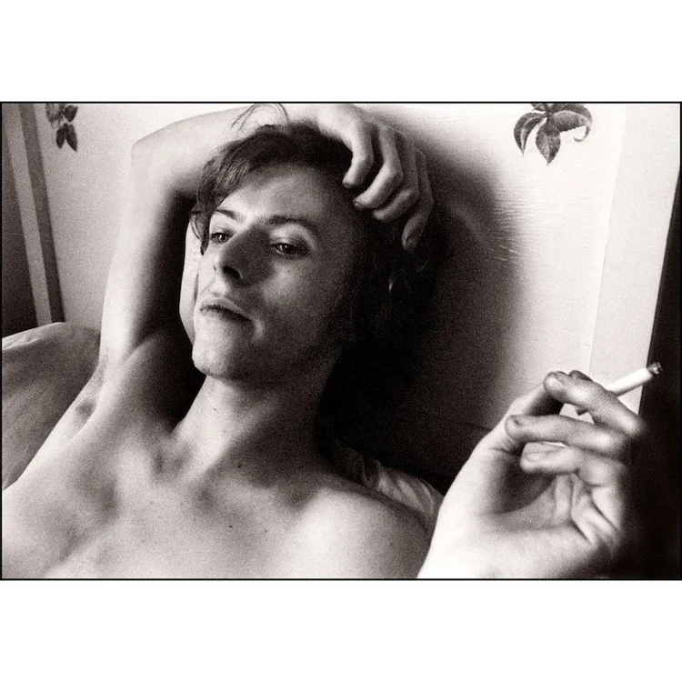 david bowie cigarette photo TALKS STATION TO STATION WITH REDBEARD I must be only one in a million... Much has been written during the current celebration of Station To Station's fiftieth anniversary. So, we thought David Bowie 1977 Iggy Pop