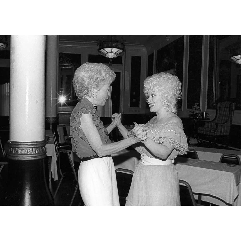Ann+%26+Dolly_Q-36-7a_cc+%281%29.jpg