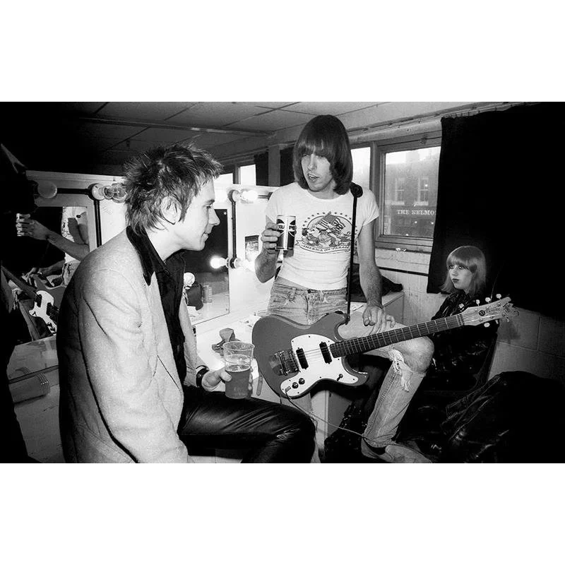 Johnny+Rotten+and+Johnny+Ramone+by+Jill+Furmanovsky.webp