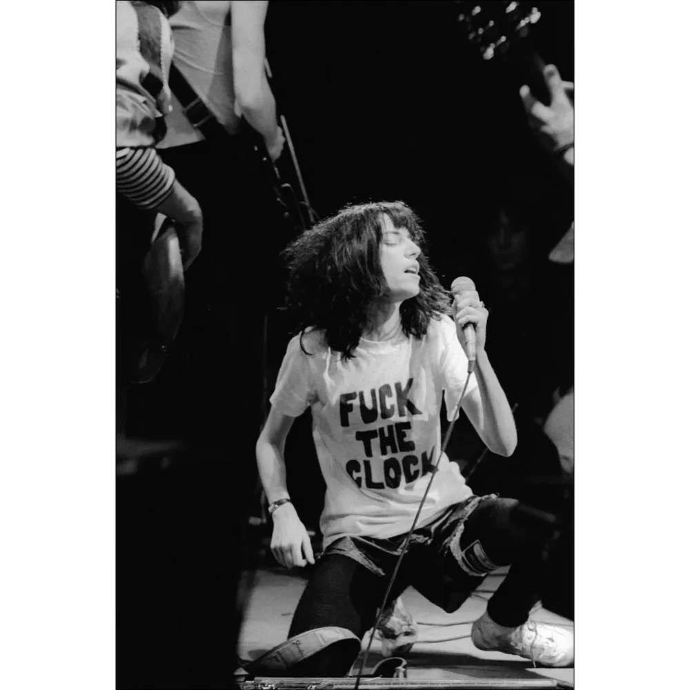 5月16現地購入 Patti Smith 公式 FUCK THE CLOCK Patti_Smith_New_Years_Eve.webp