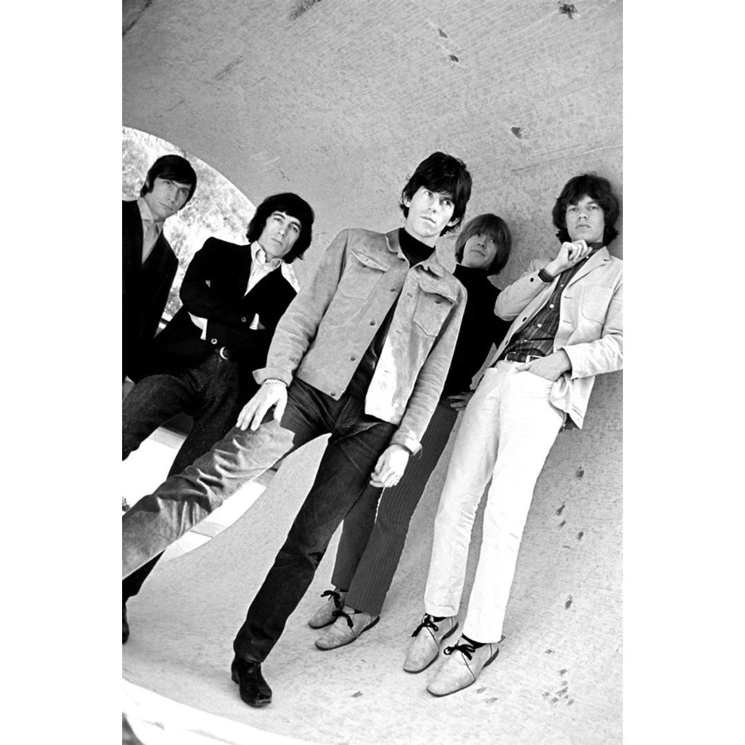 GuyWebster_Rolling+Stones_outside_1_small.webp