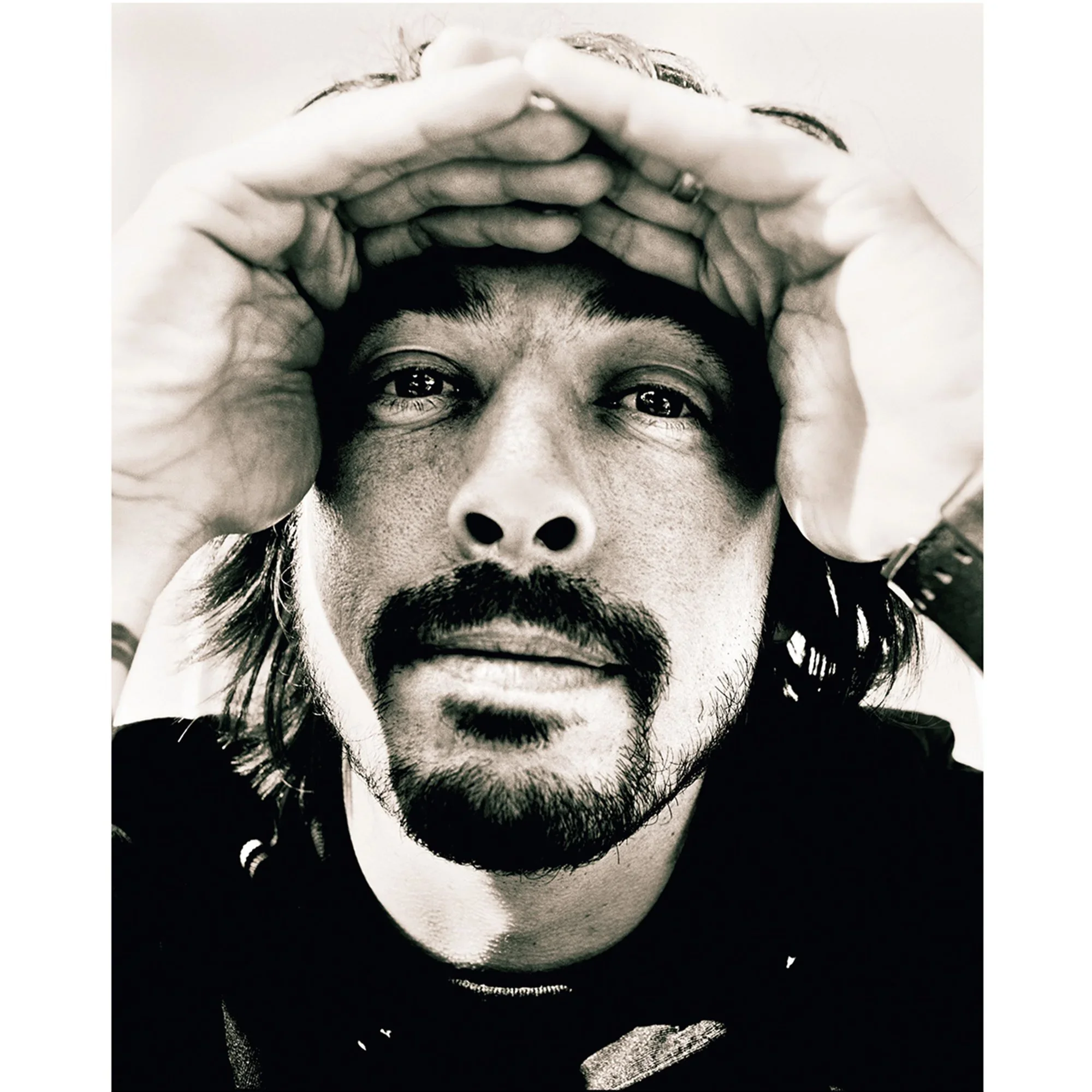 AC_Dave_Grohl_closeup.webp