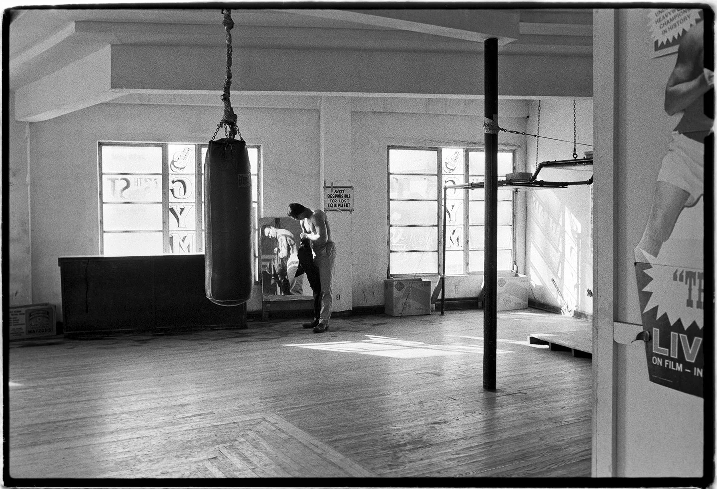 Muhammad Ali in the mirror by Al Satterwhite, 1970