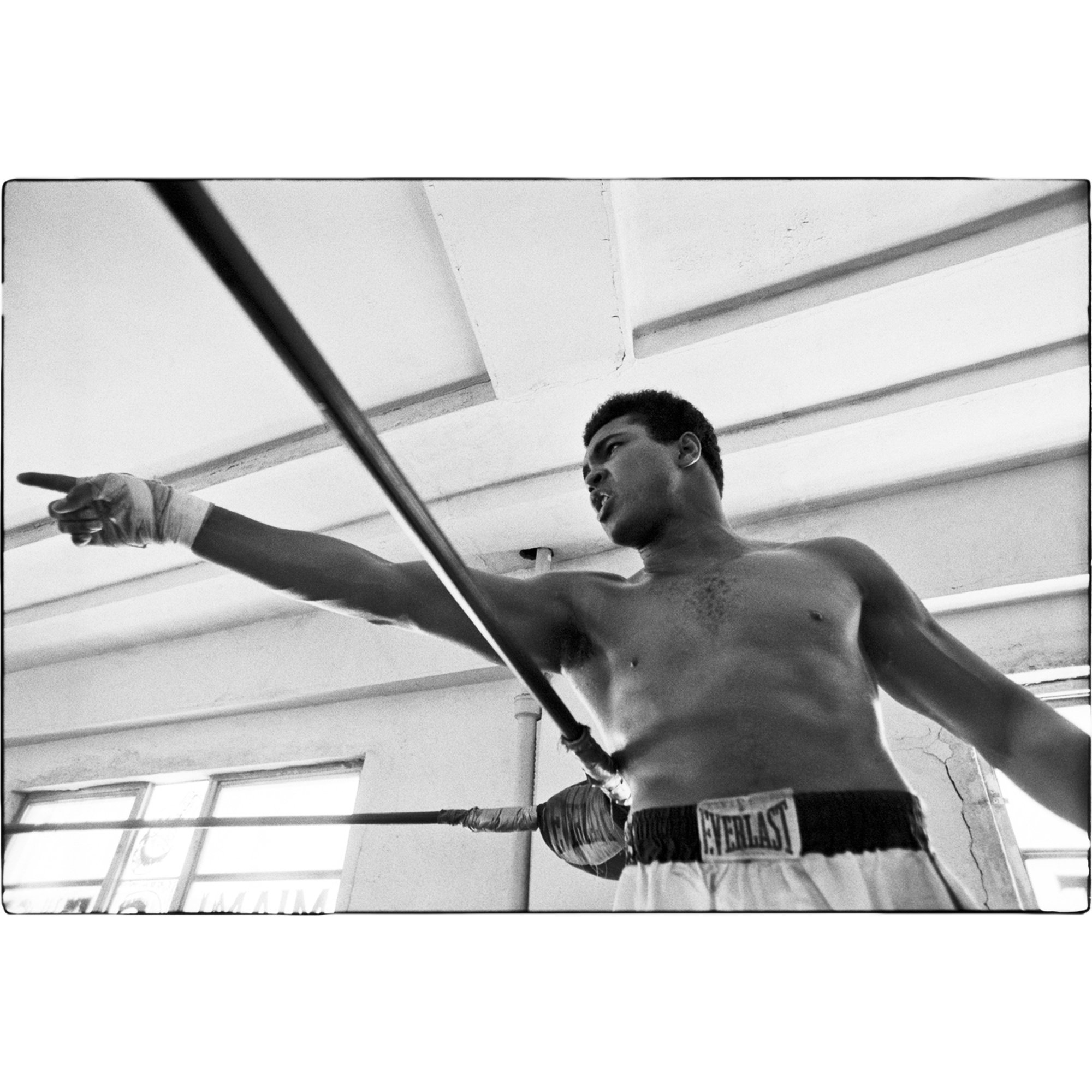 Muhammad Ali, gym boxing ring, Al Satterwhite, 1971