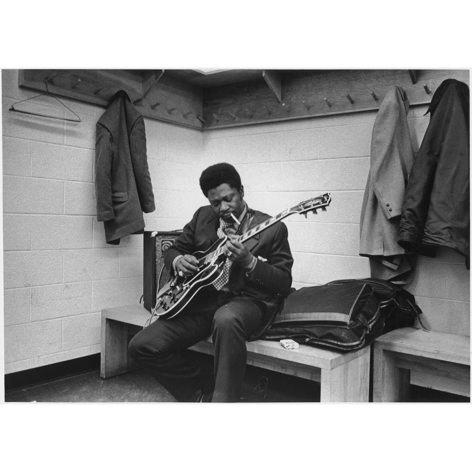 BB King Rehearsing Backstage by Glen Craig