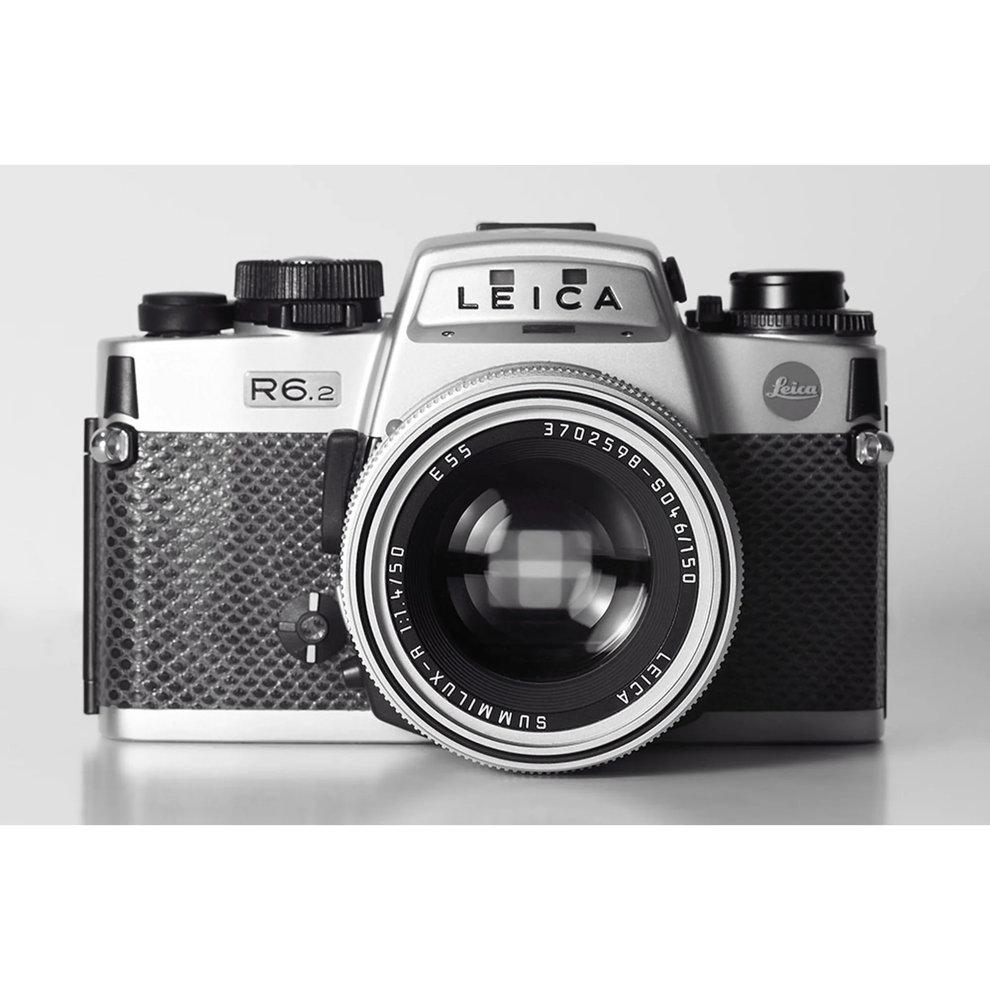 LEICA R6.2, 1997 - Pop Art Vintage Cameras by Antony Nobilo