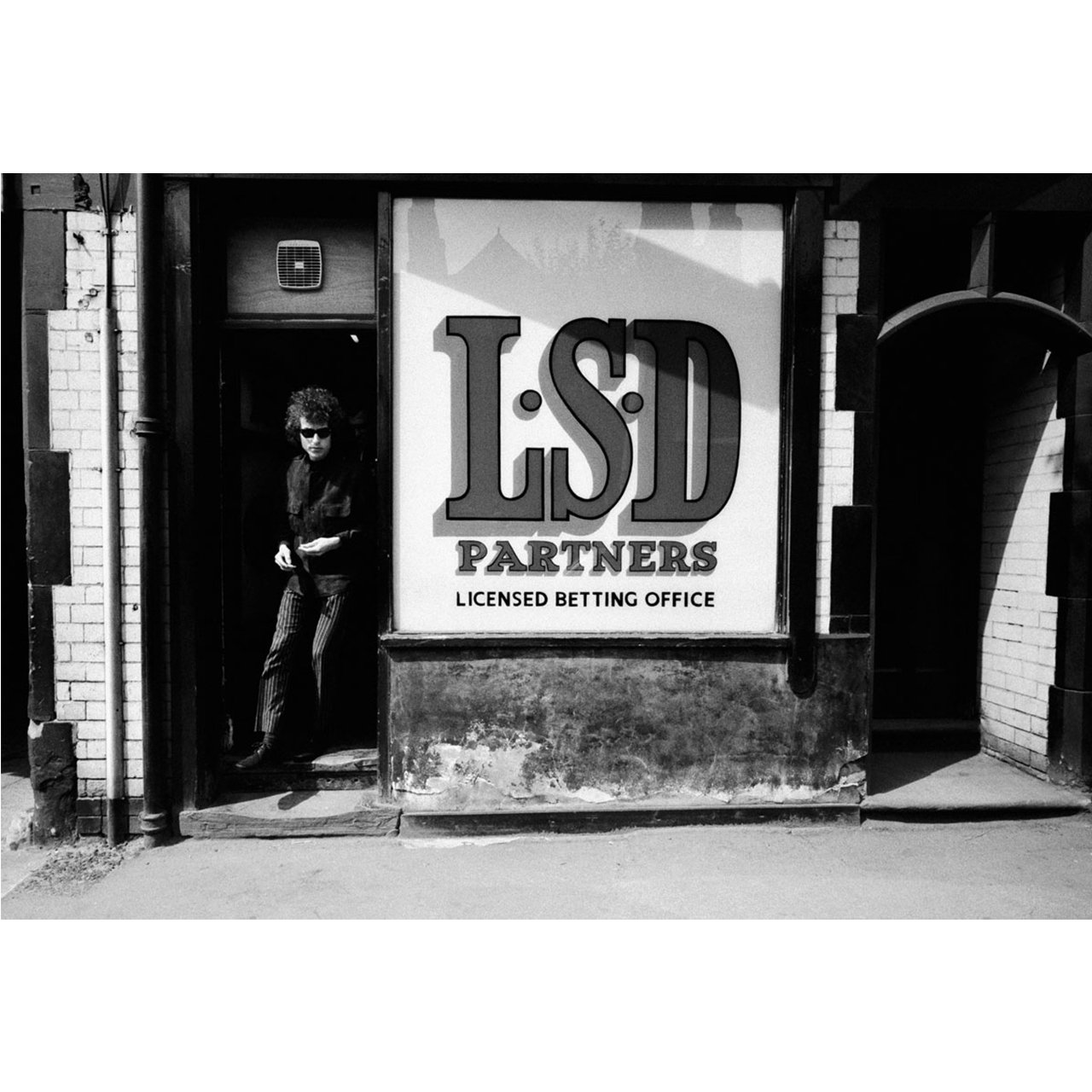 Bob Dylan "Licensed Betting Office" Sheffield, England 1966 by Barry Feinstein.