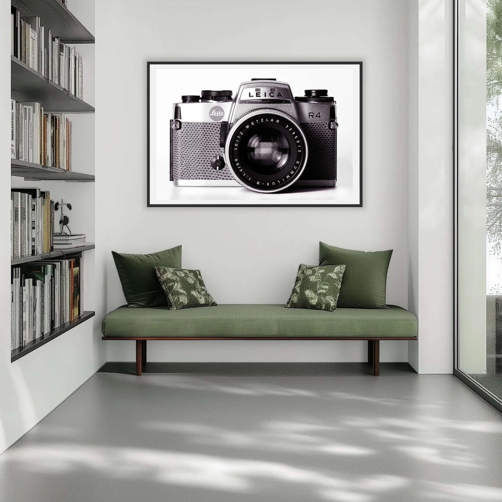 leica_r4_in_room.jpg