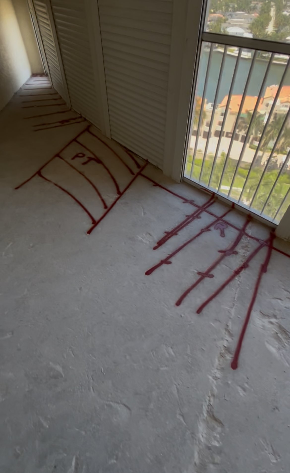 1204 Corner (Large Balcony).jpg