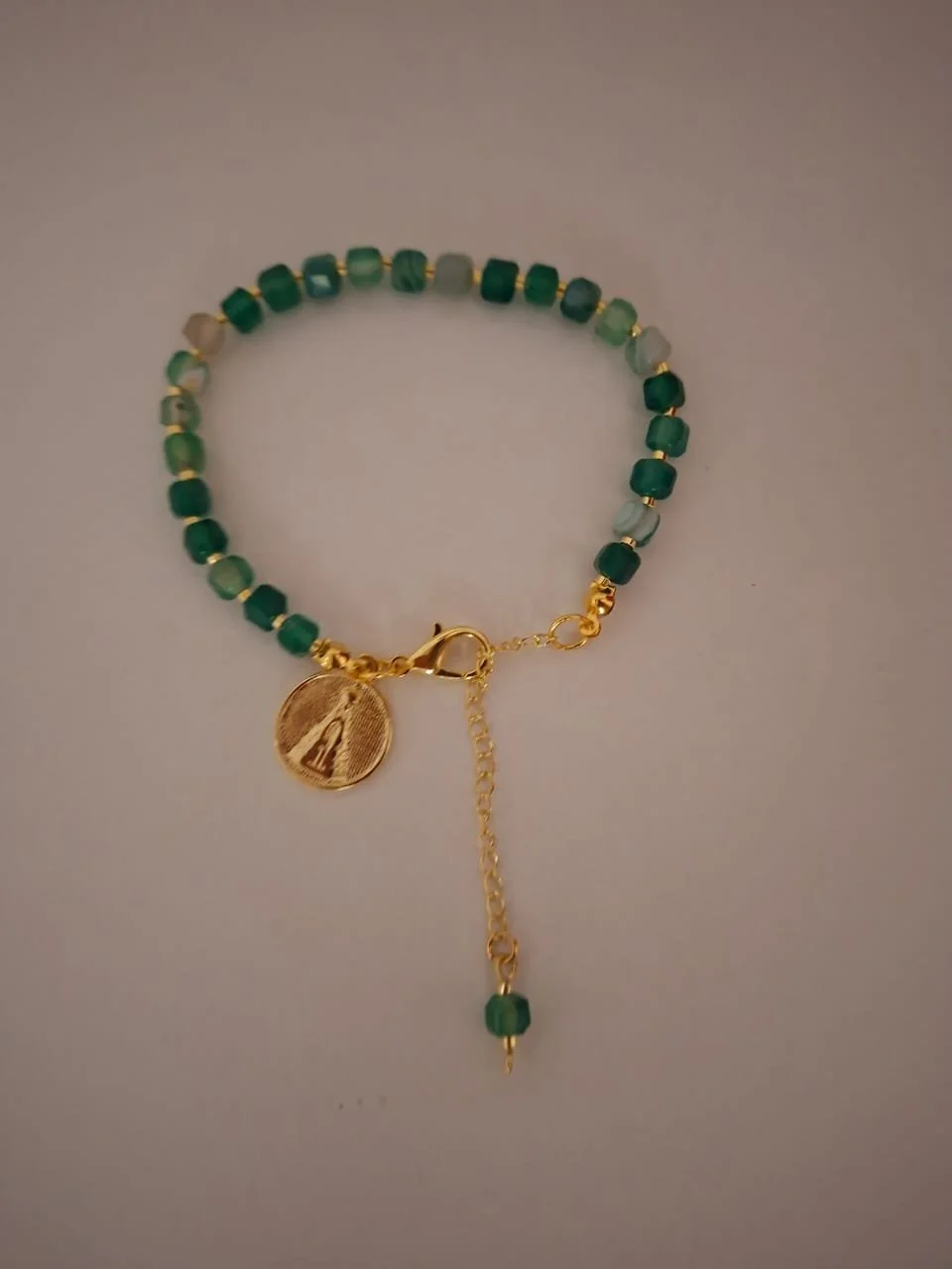 medalha nossa senora  pulseira agata.jfif