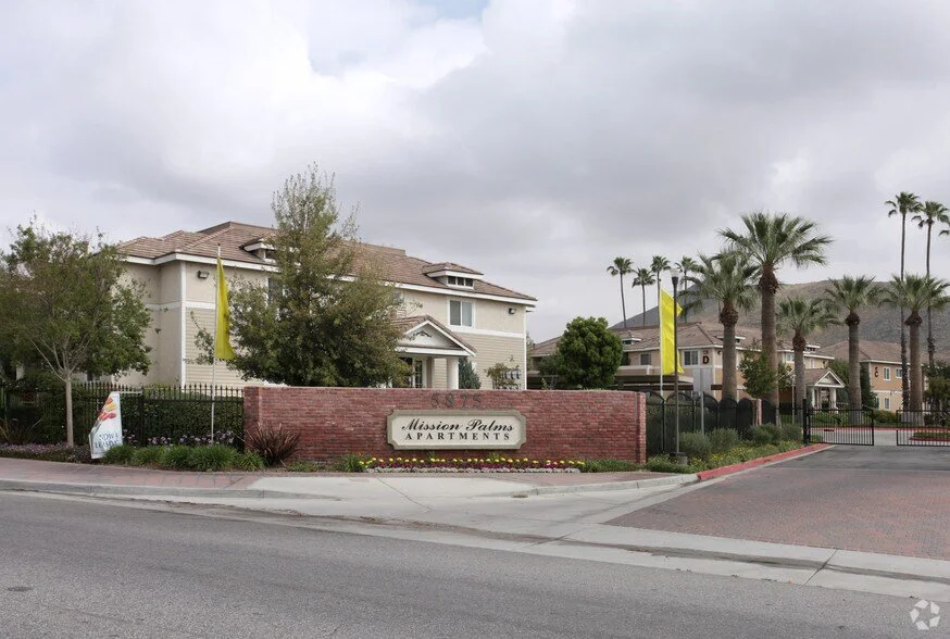 Mission Palms I &amp; II