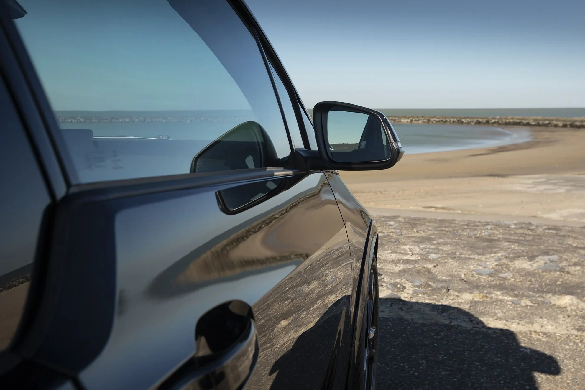 Claireonline-commissioned_BMWi3_ForTheOceans_L5466-1.webp