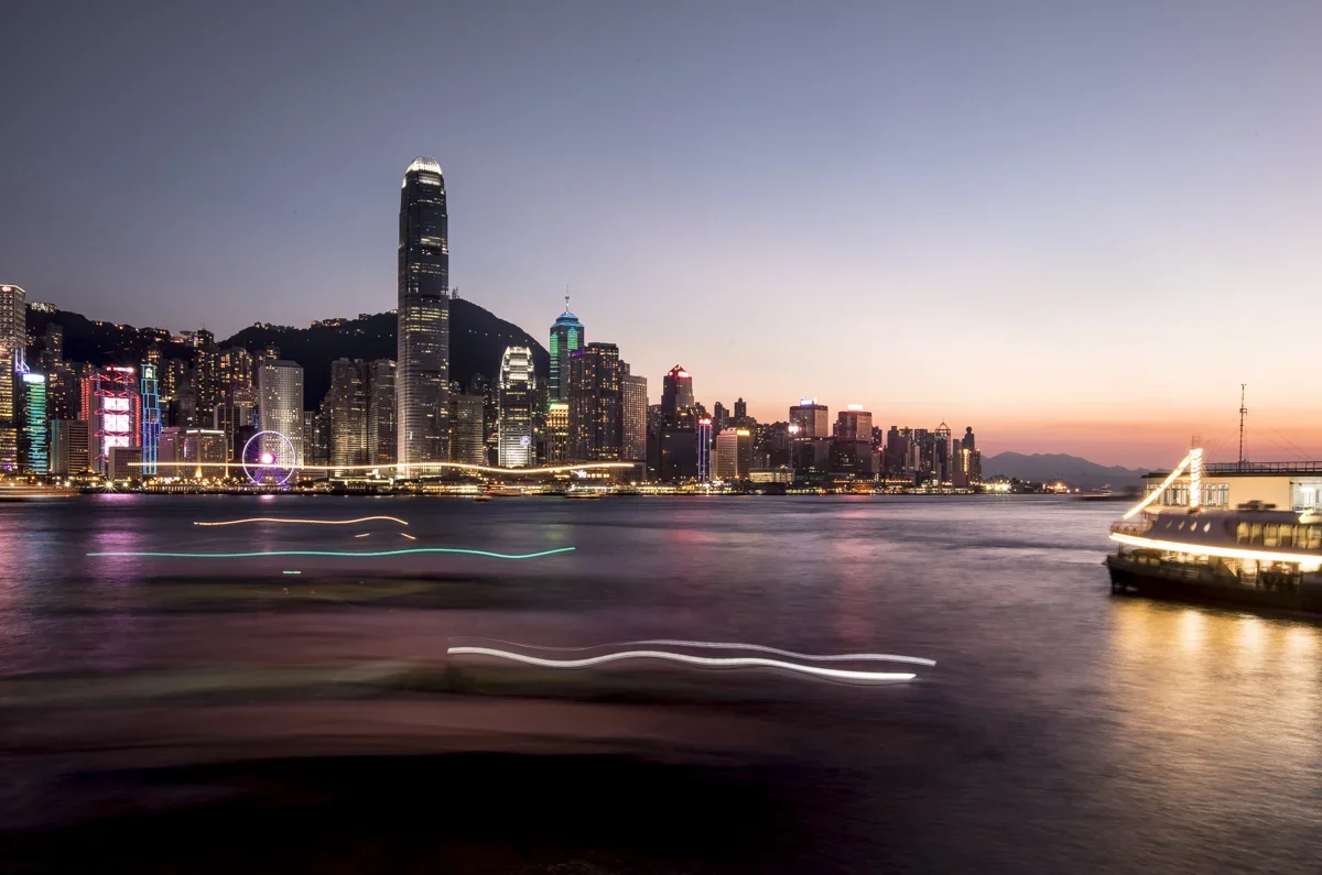 Claire-Droppert_commissioned_Cathay-Pacific_HongKong-1.webp