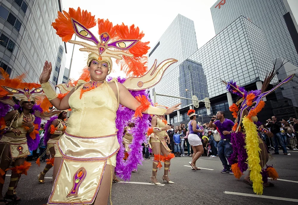 Claire-Droppert_commissioned_Rotterdam-Partners_zomercarnaval.webp