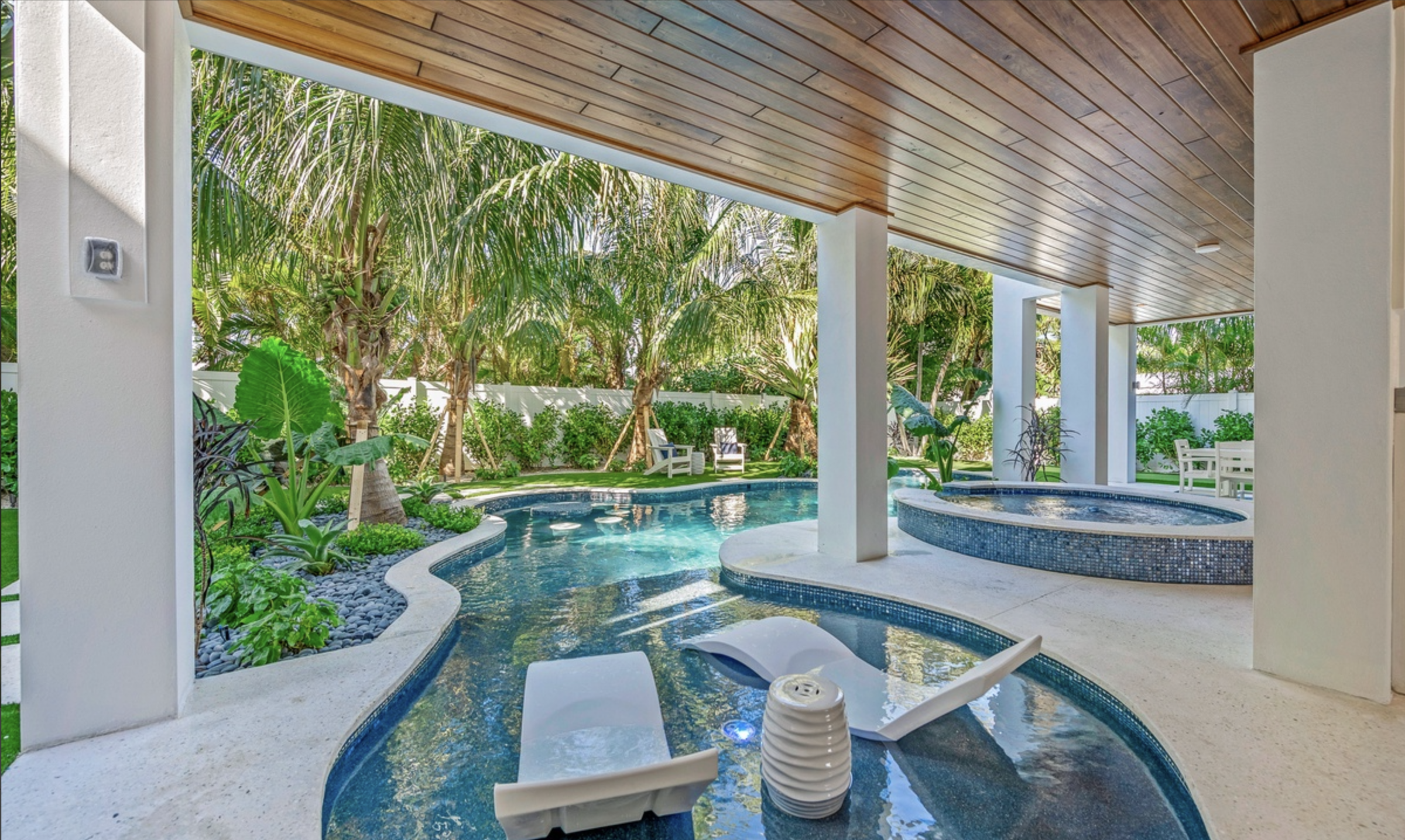 Screenshot 2025-10-20 at 7.21.39 PM.png