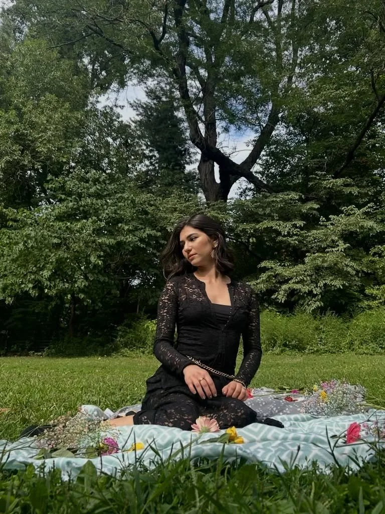 Manifesting @wildflowershort here , also miss summer☀️