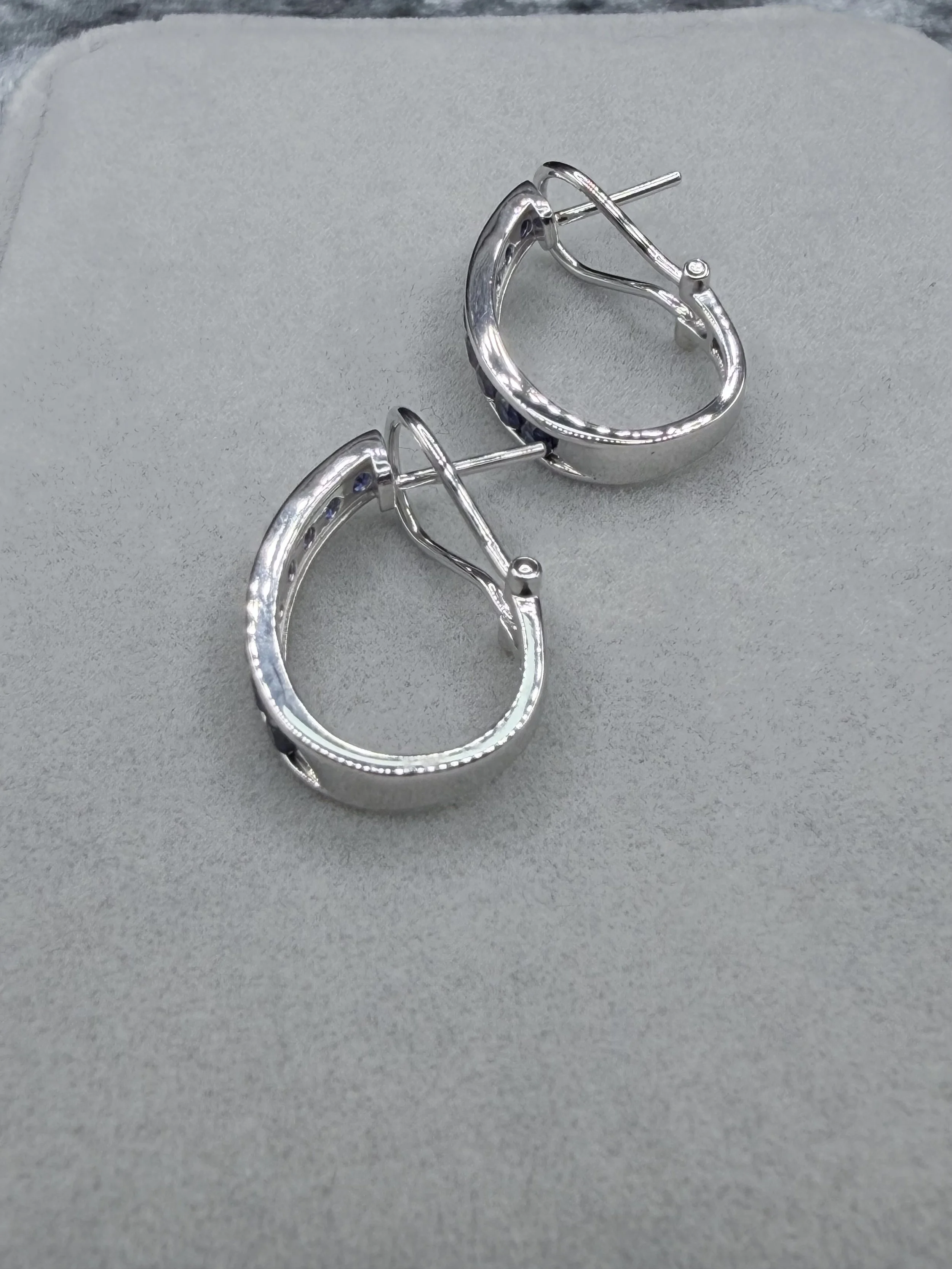 Sapphire Hoop Side.jpeg