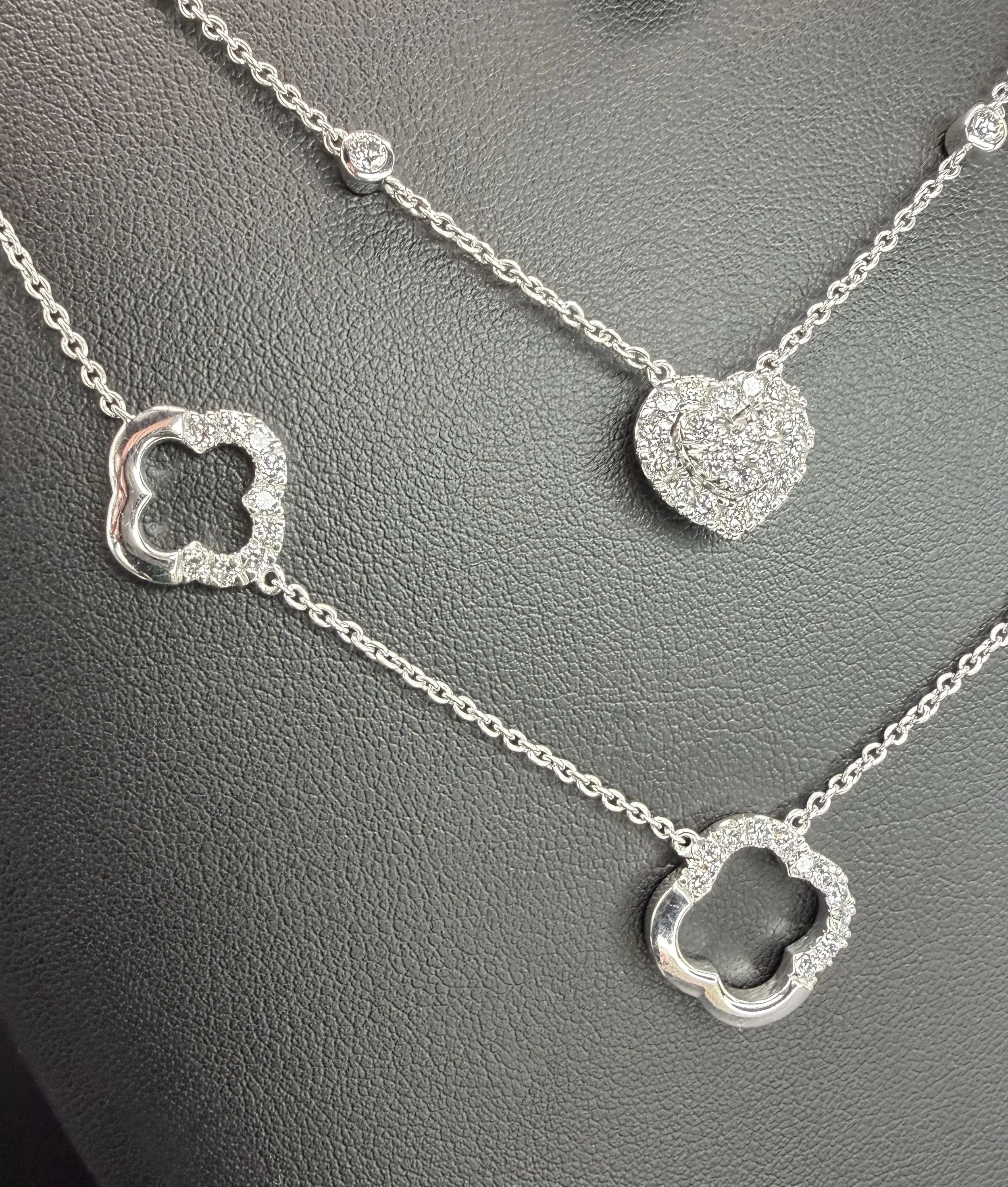 Triple Strand Close 1.jpeg