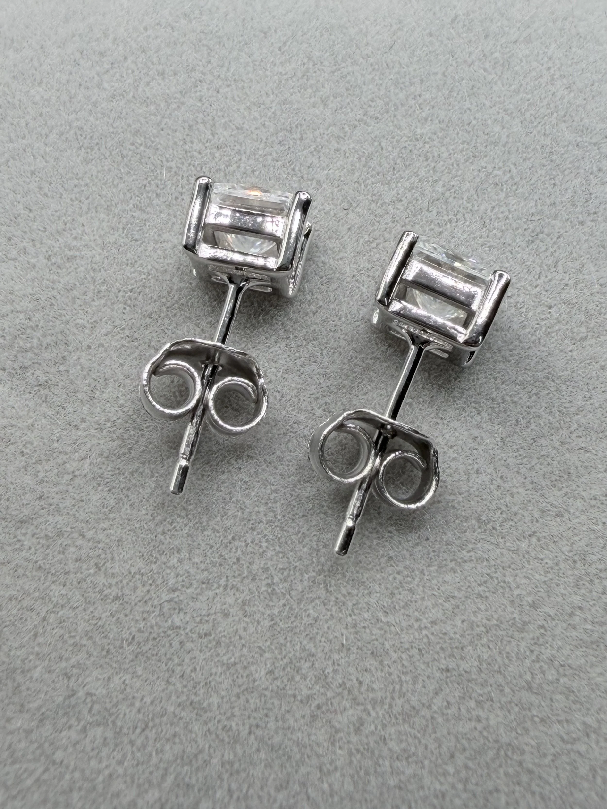 Princess Moiss Backing.jpeg