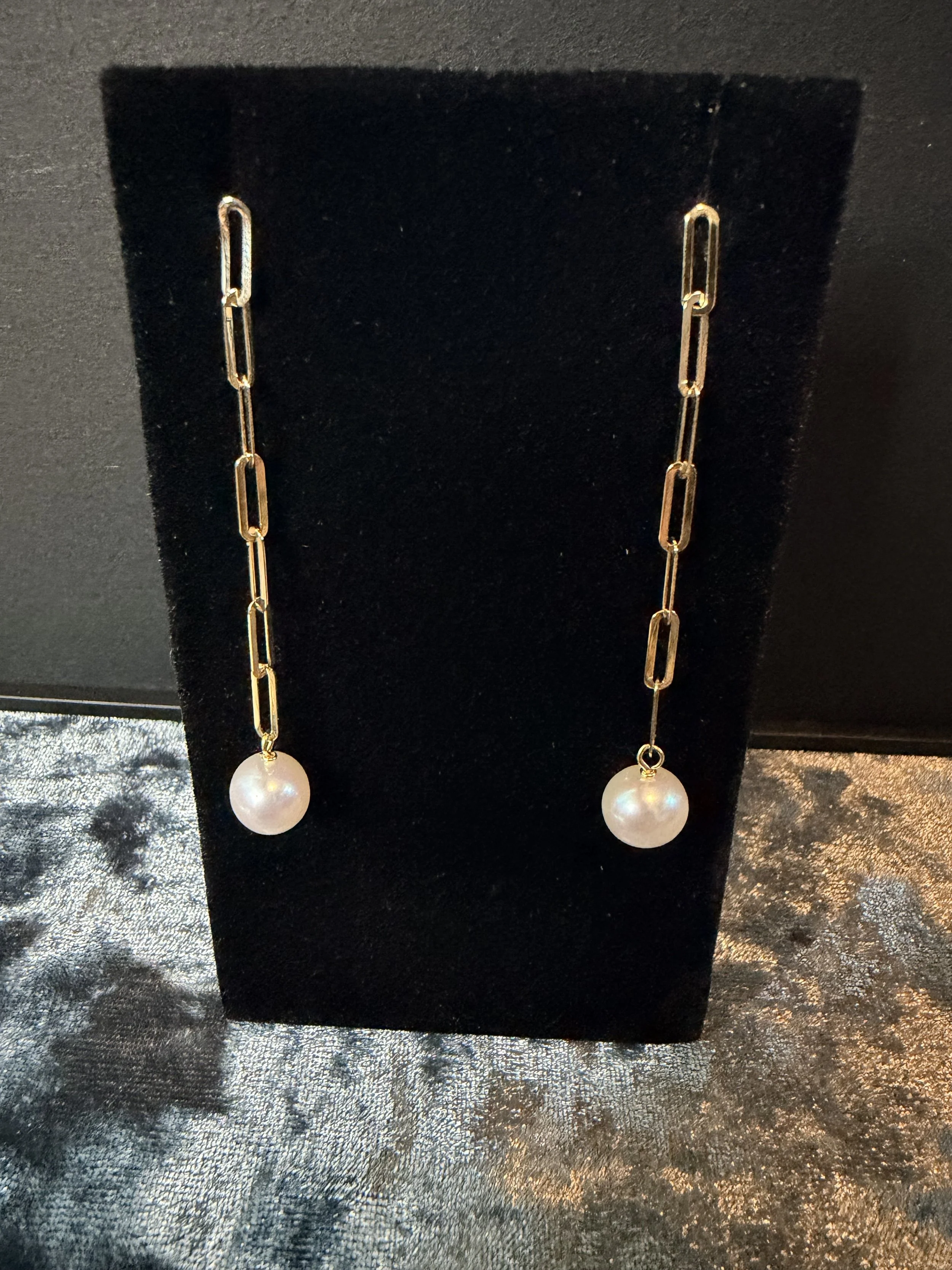 Yellow Gold Chain Drop Earrings with Pearl