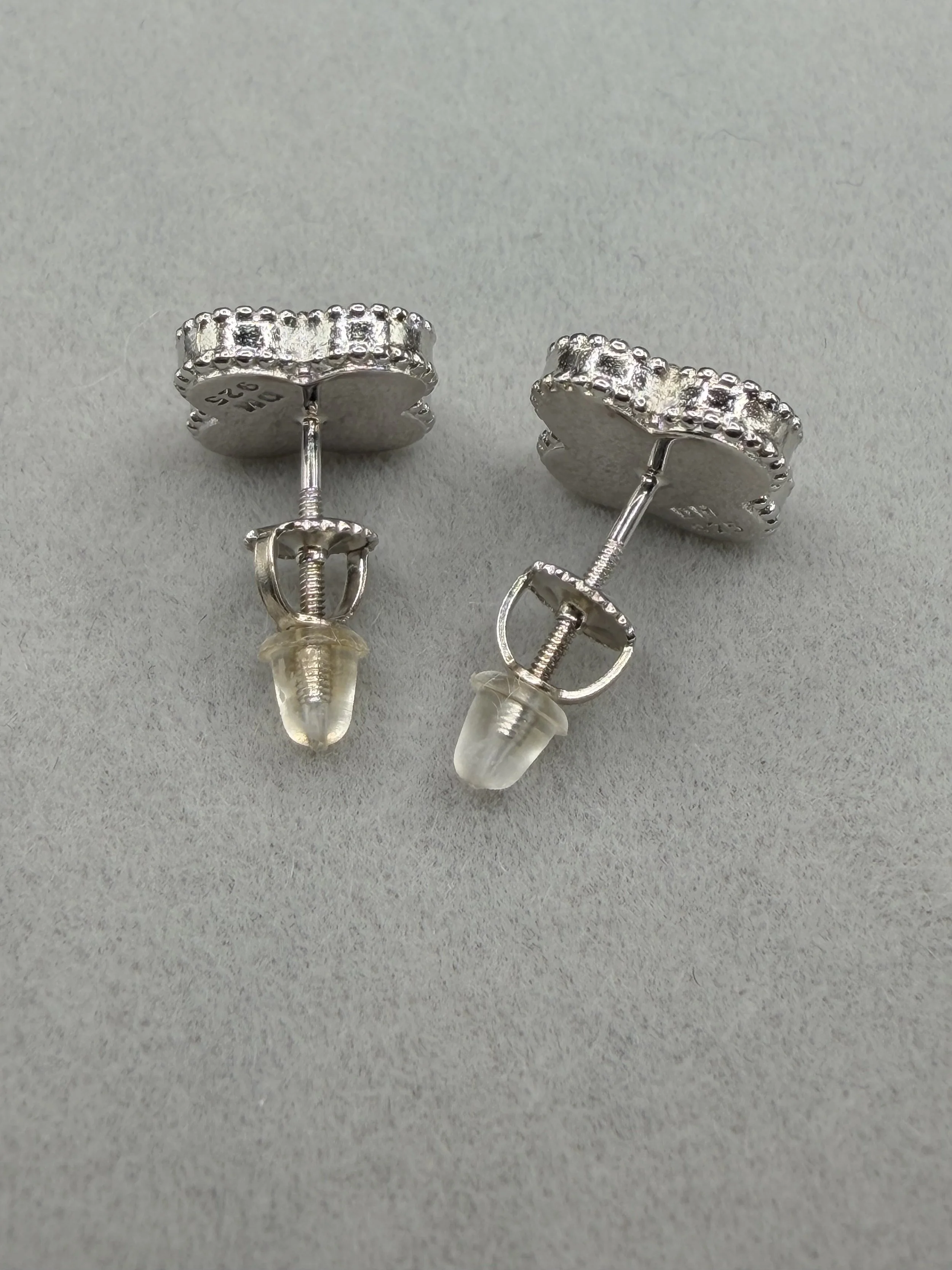 Black Enamel Clover Back.jpeg