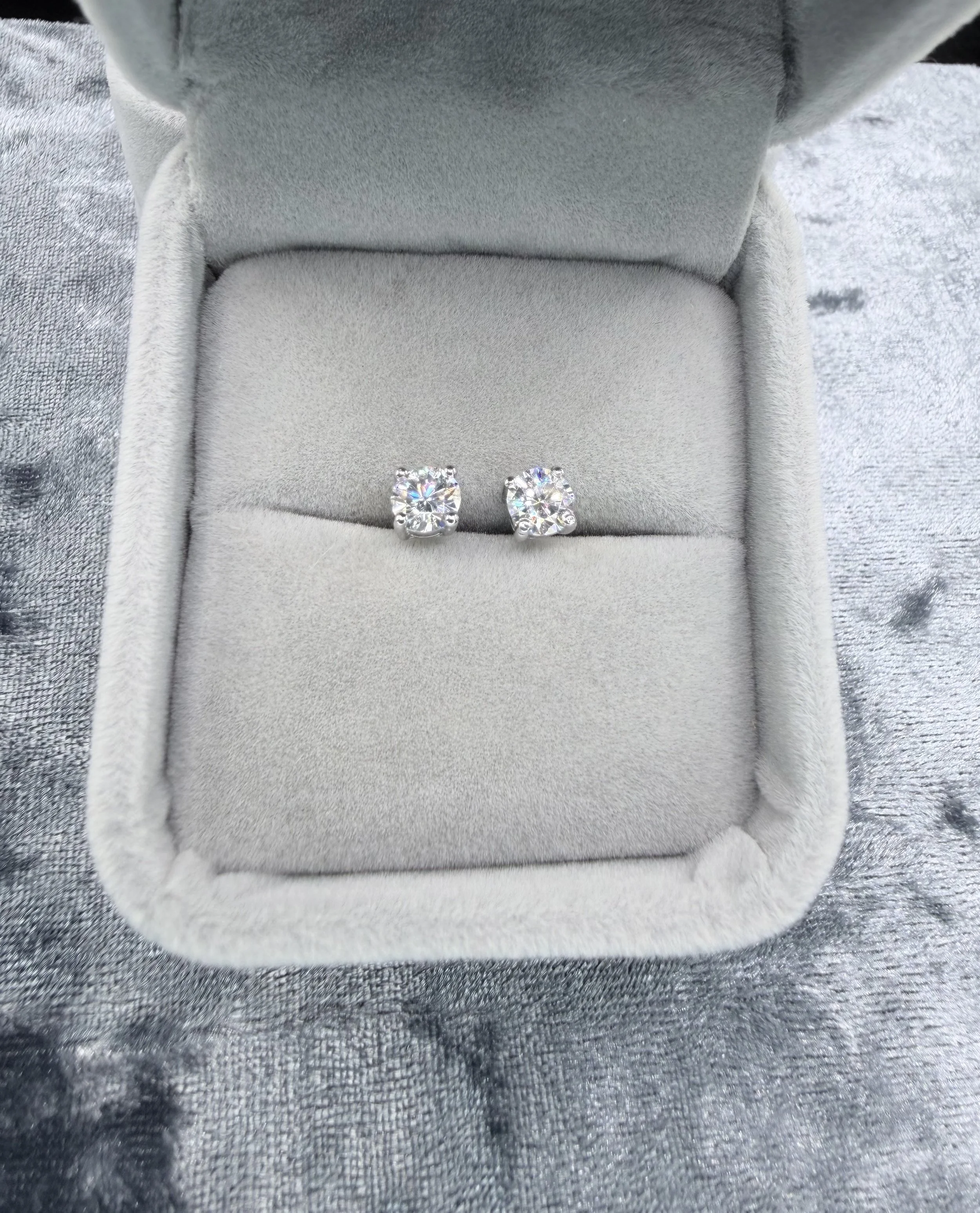 Round Moiss Whole.jpeg