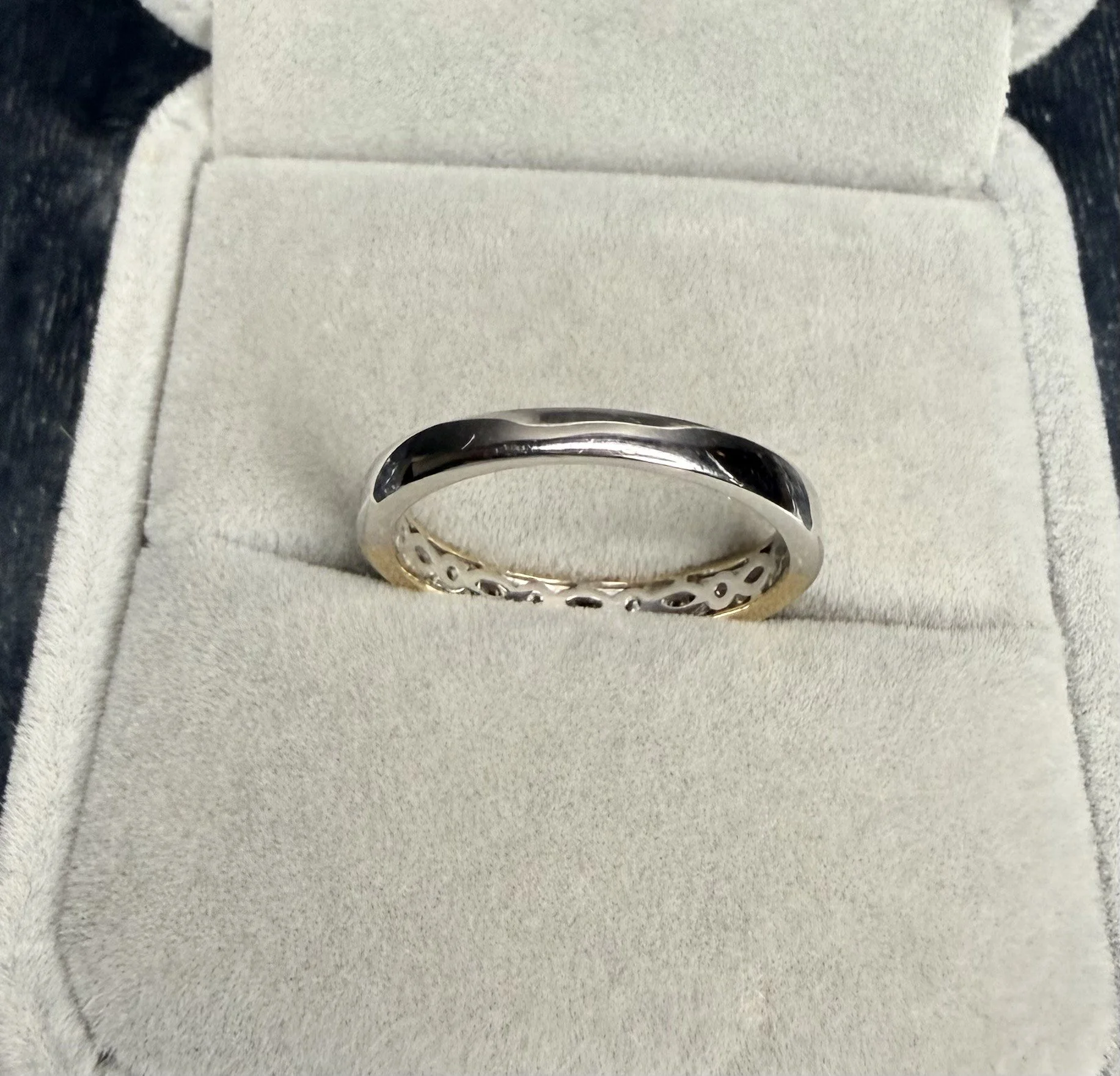 Two Tone Bottom.jpeg