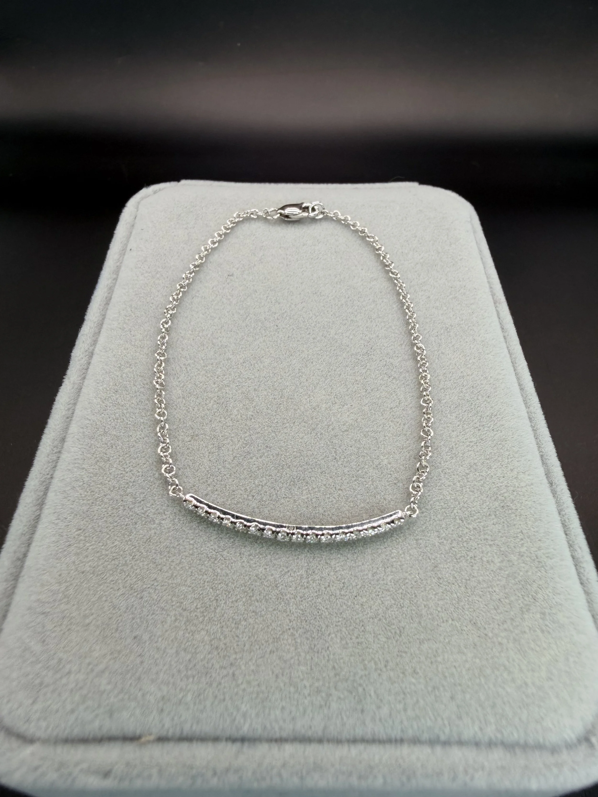 Diamond Curve Whole.jpeg