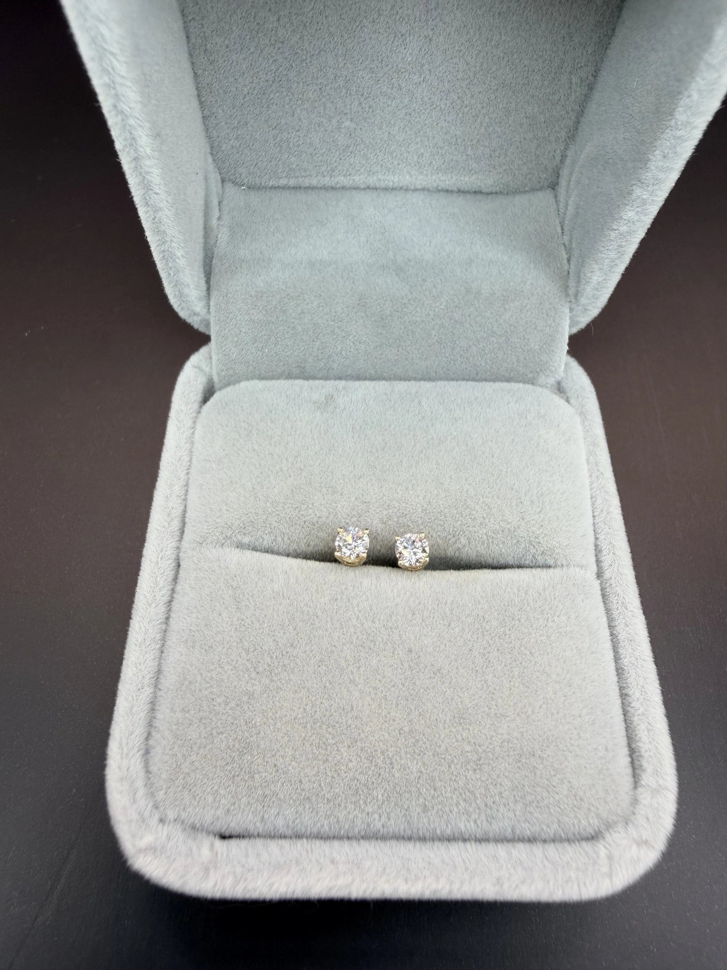 YG Diamond Stud Whole.jpeg