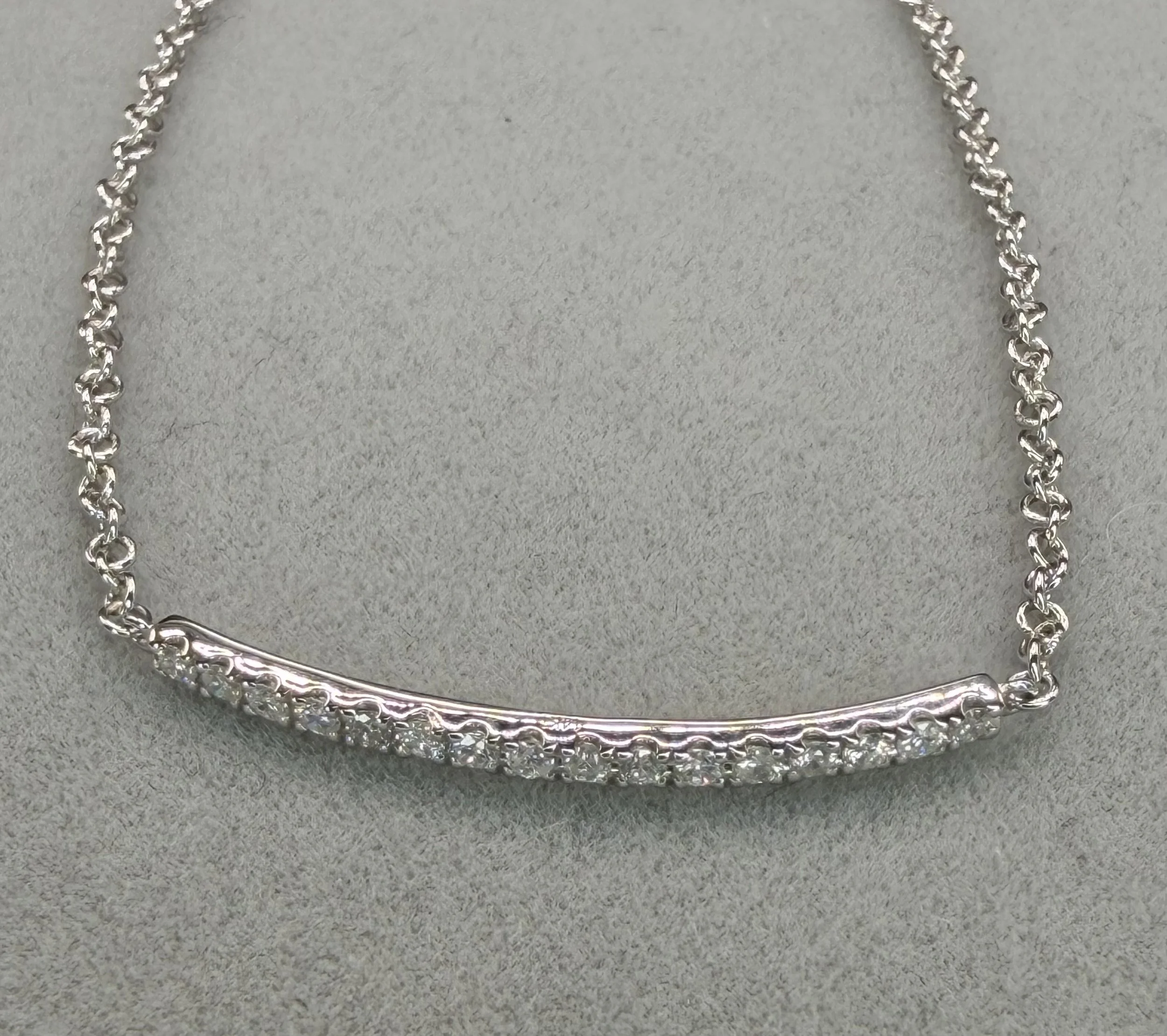 Diamond Curve Close.jpeg